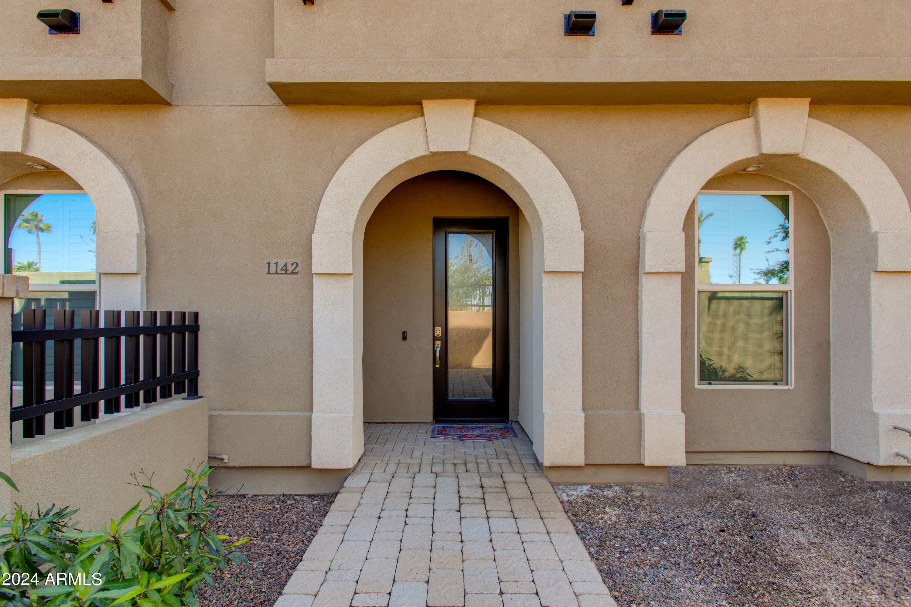 6565 E THOMAS Road, 1142