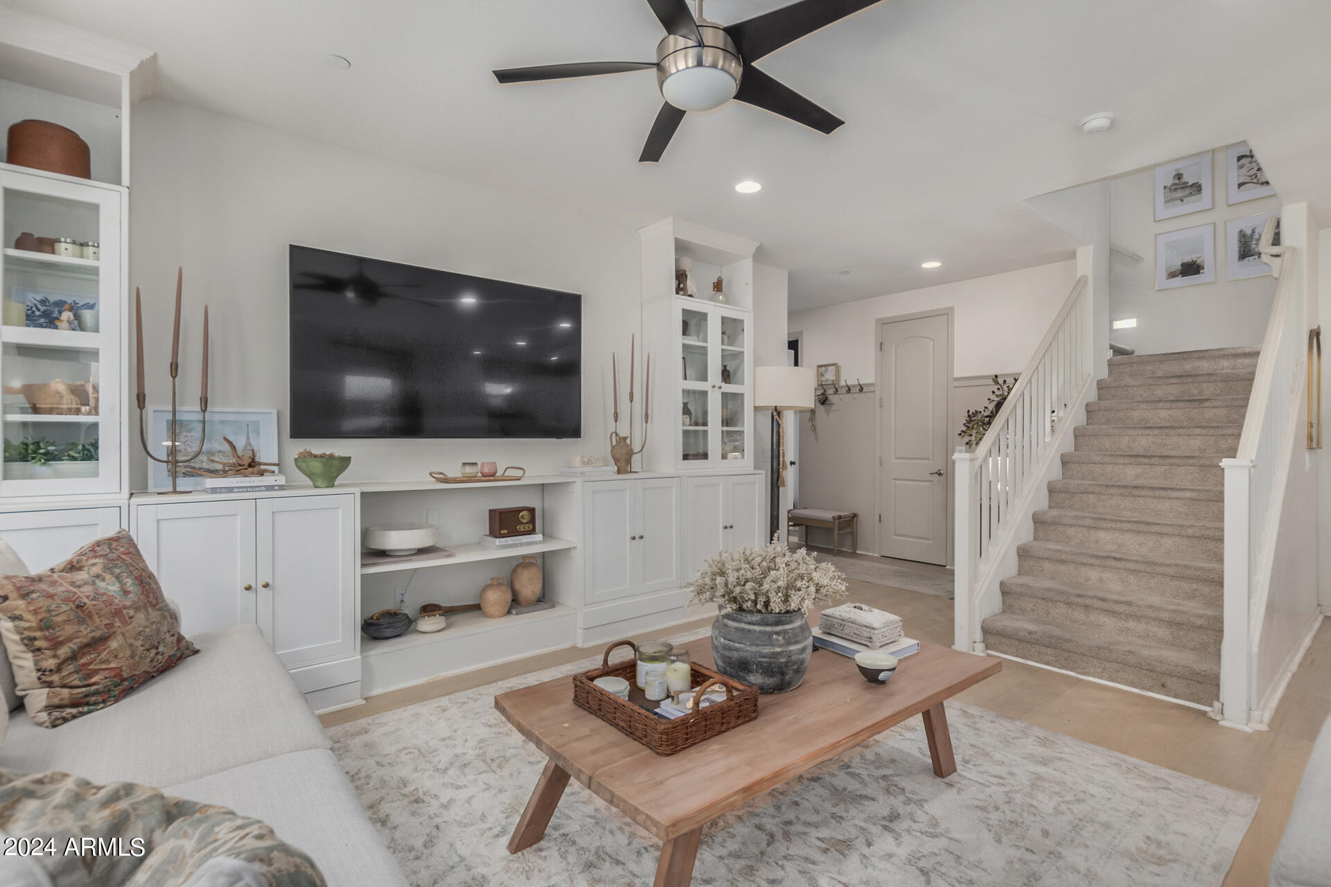 4648 E TIERRA BUENA Lane