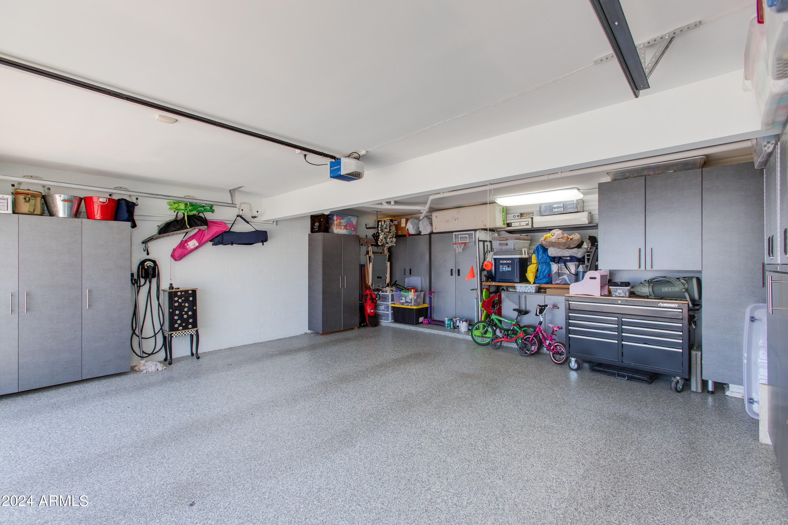 2230 E BELMONT Avenue