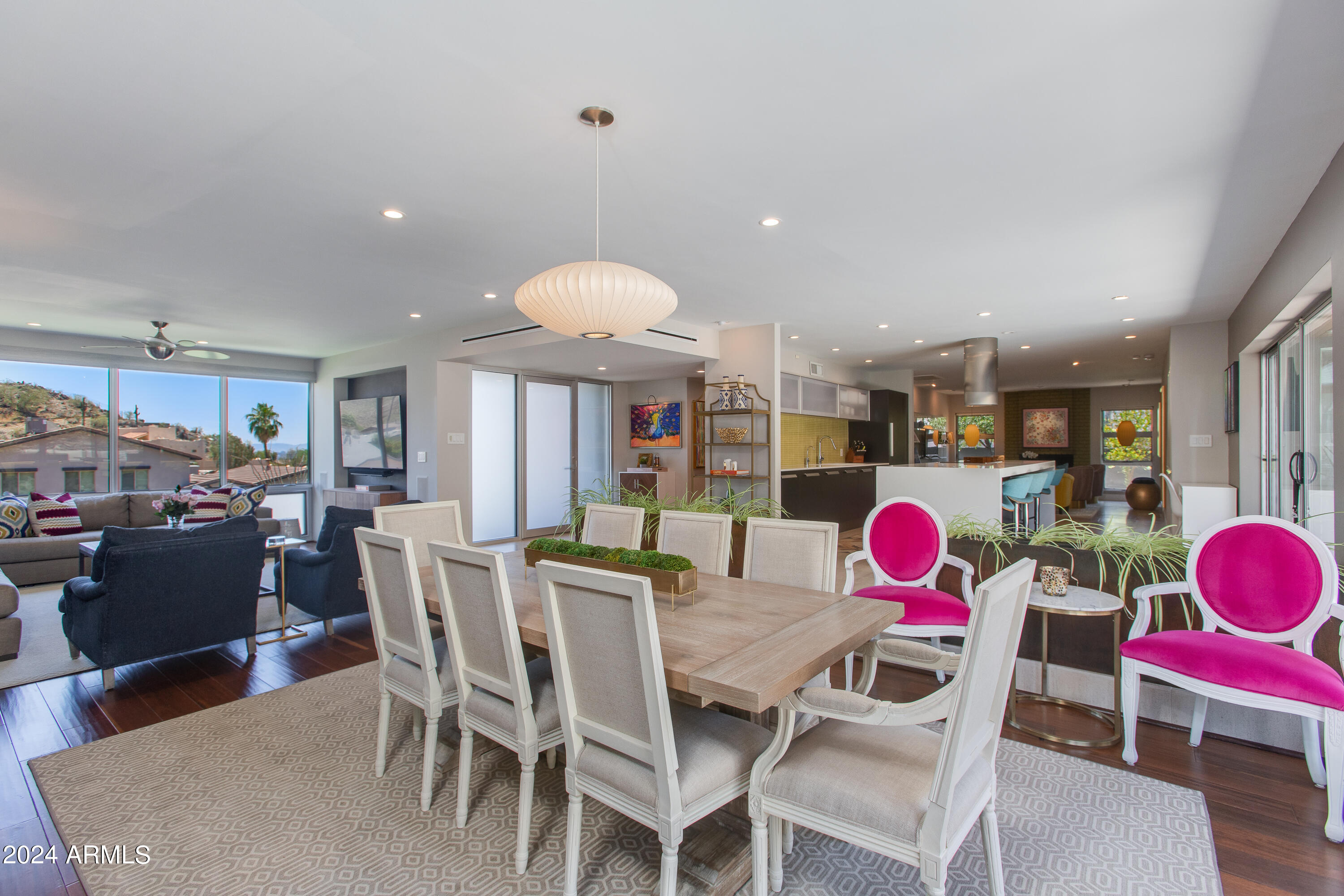 2230 E BELMONT Avenue