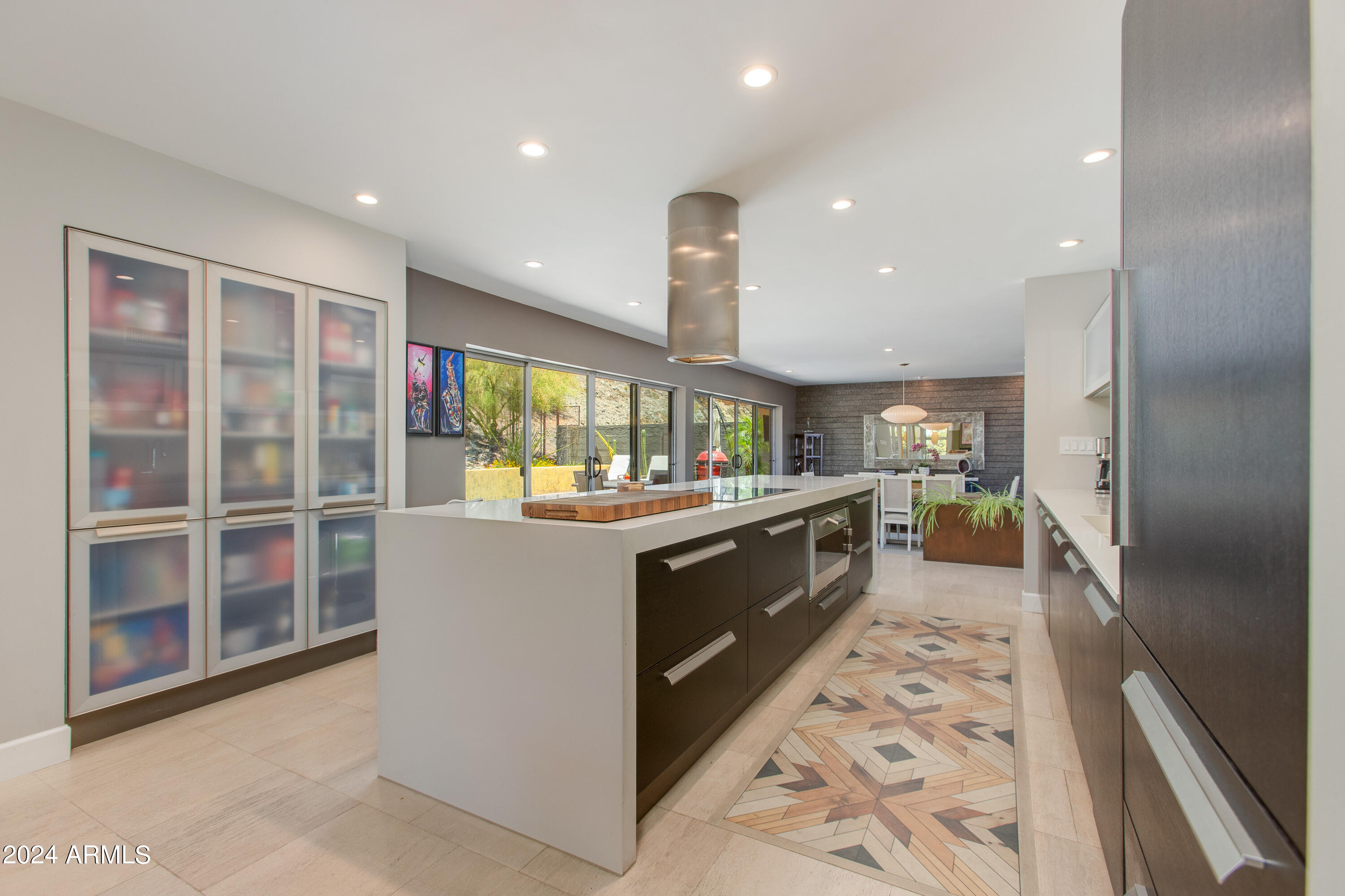 2230 E BELMONT Avenue