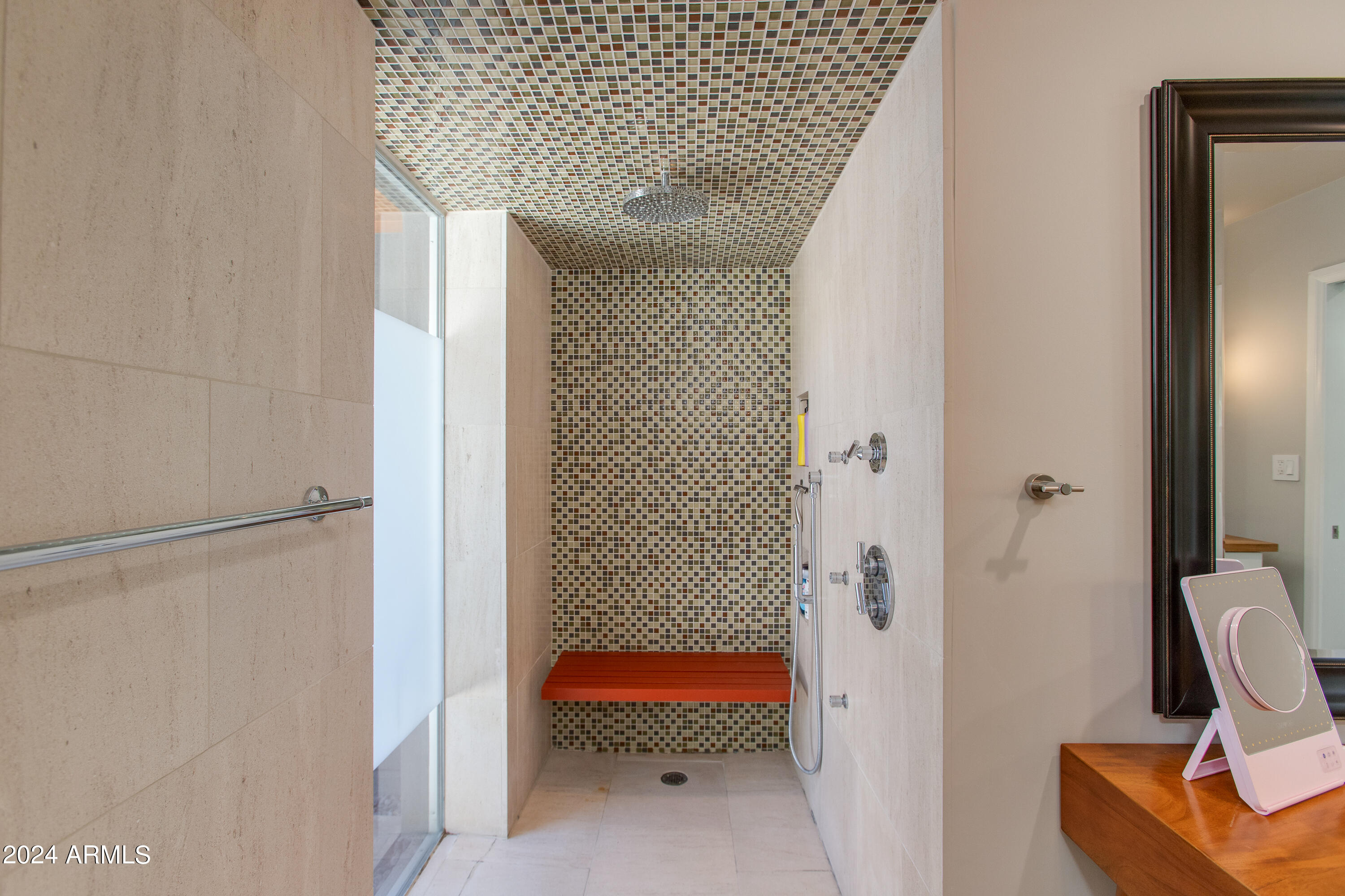 2230 E BELMONT Avenue