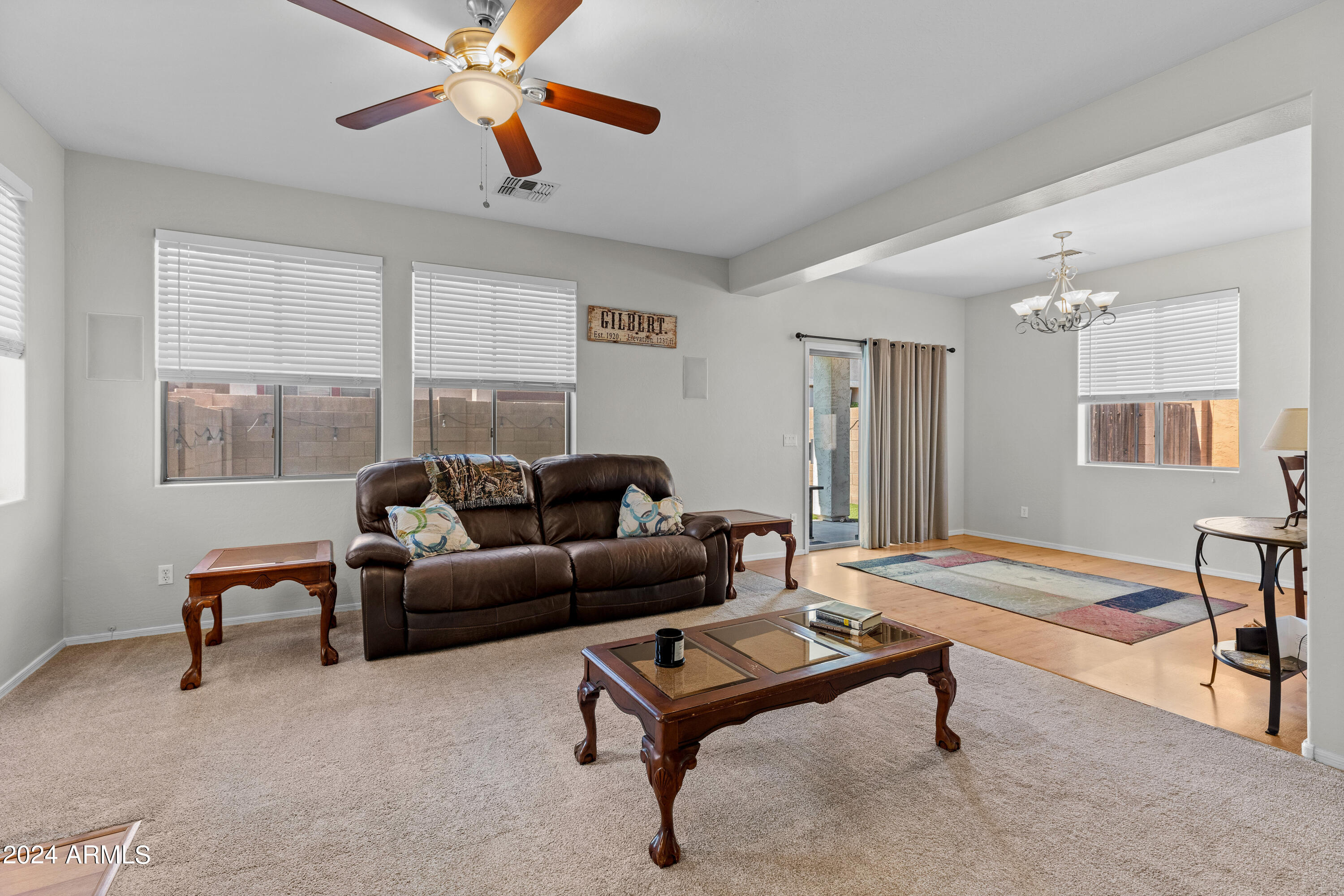 864 S COLONIAL Drive