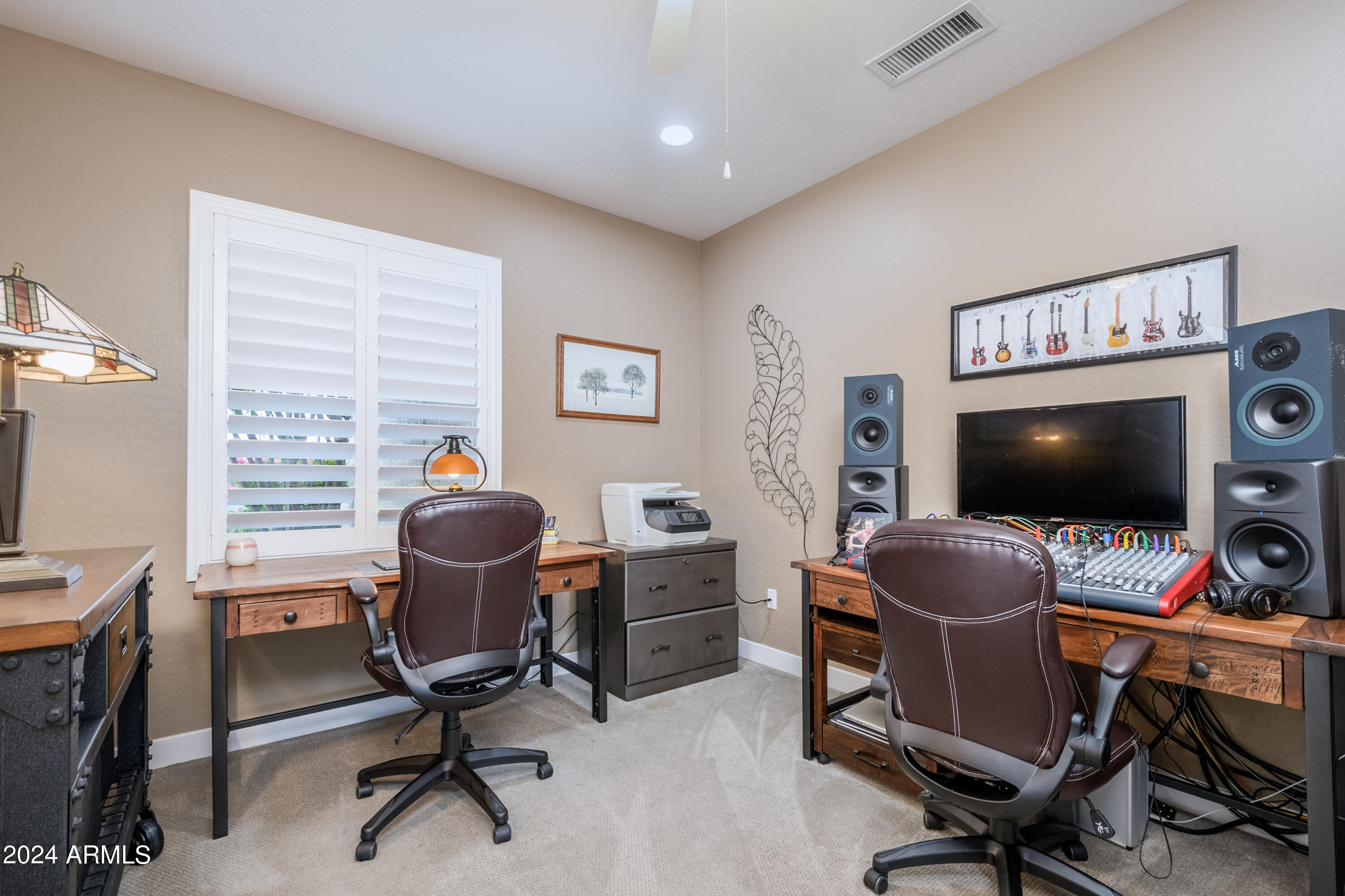 18829 N UPLAND Court