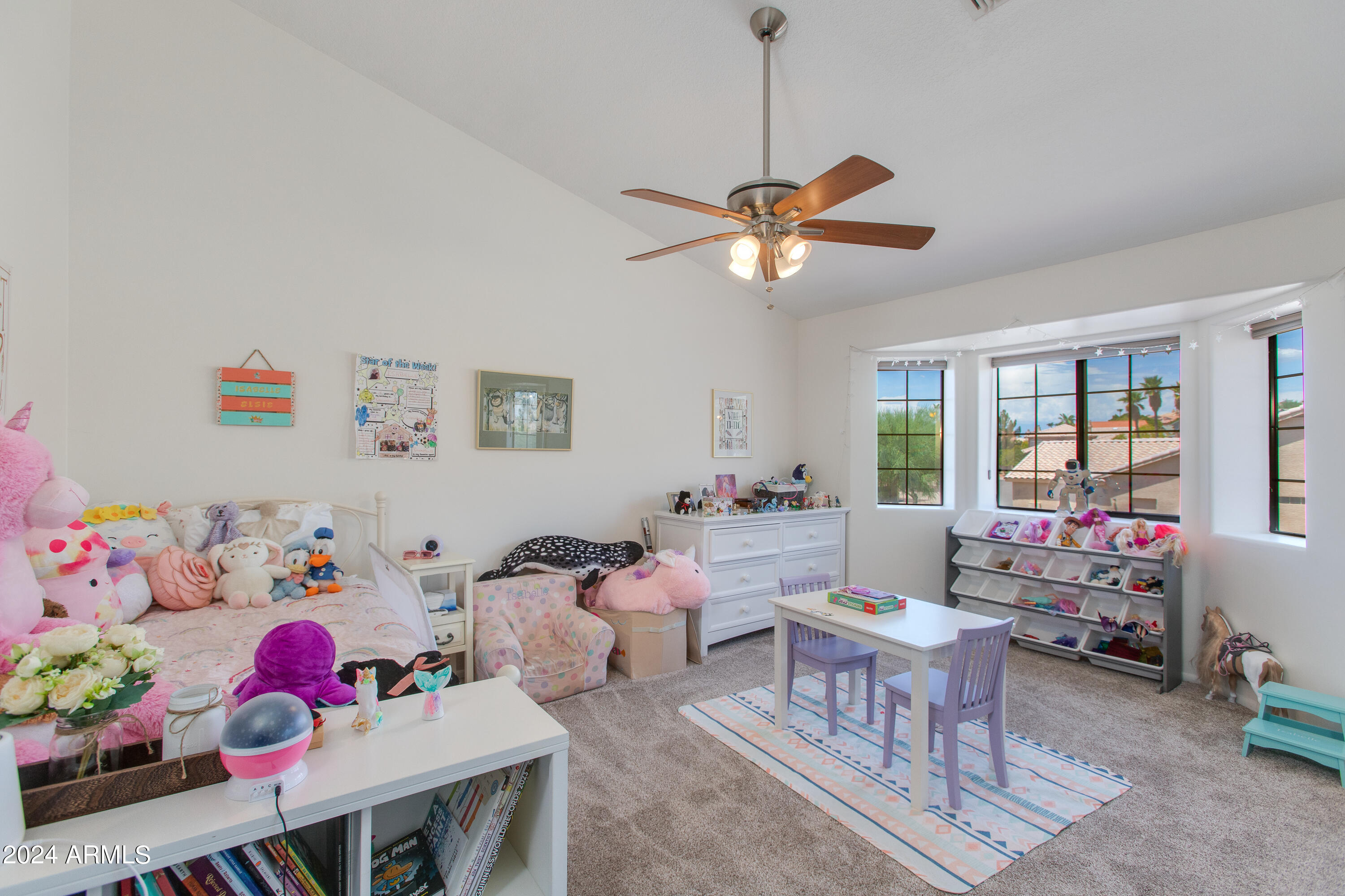 1067 E SEMINOLE Drive