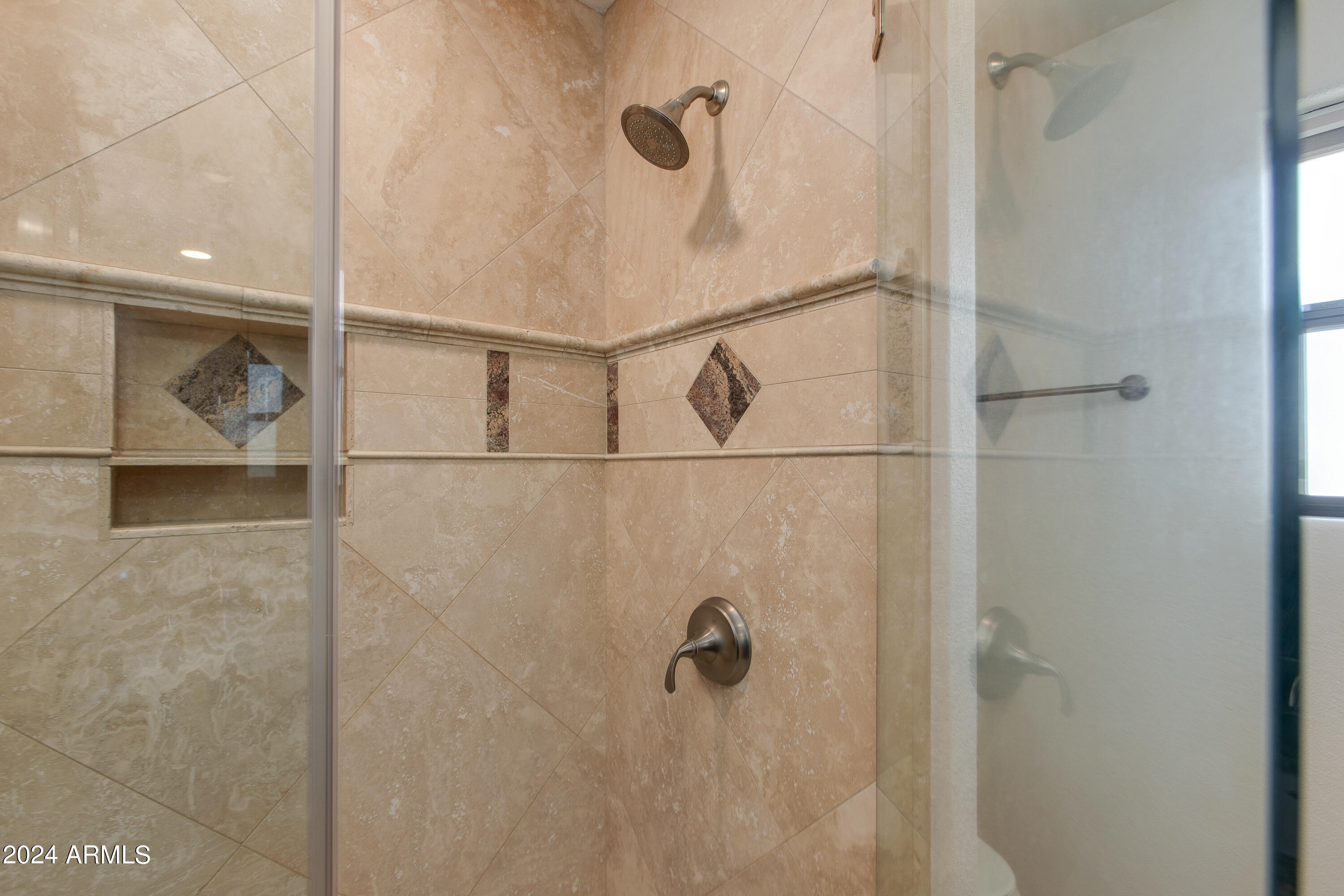 1067 E SEMINOLE Drive