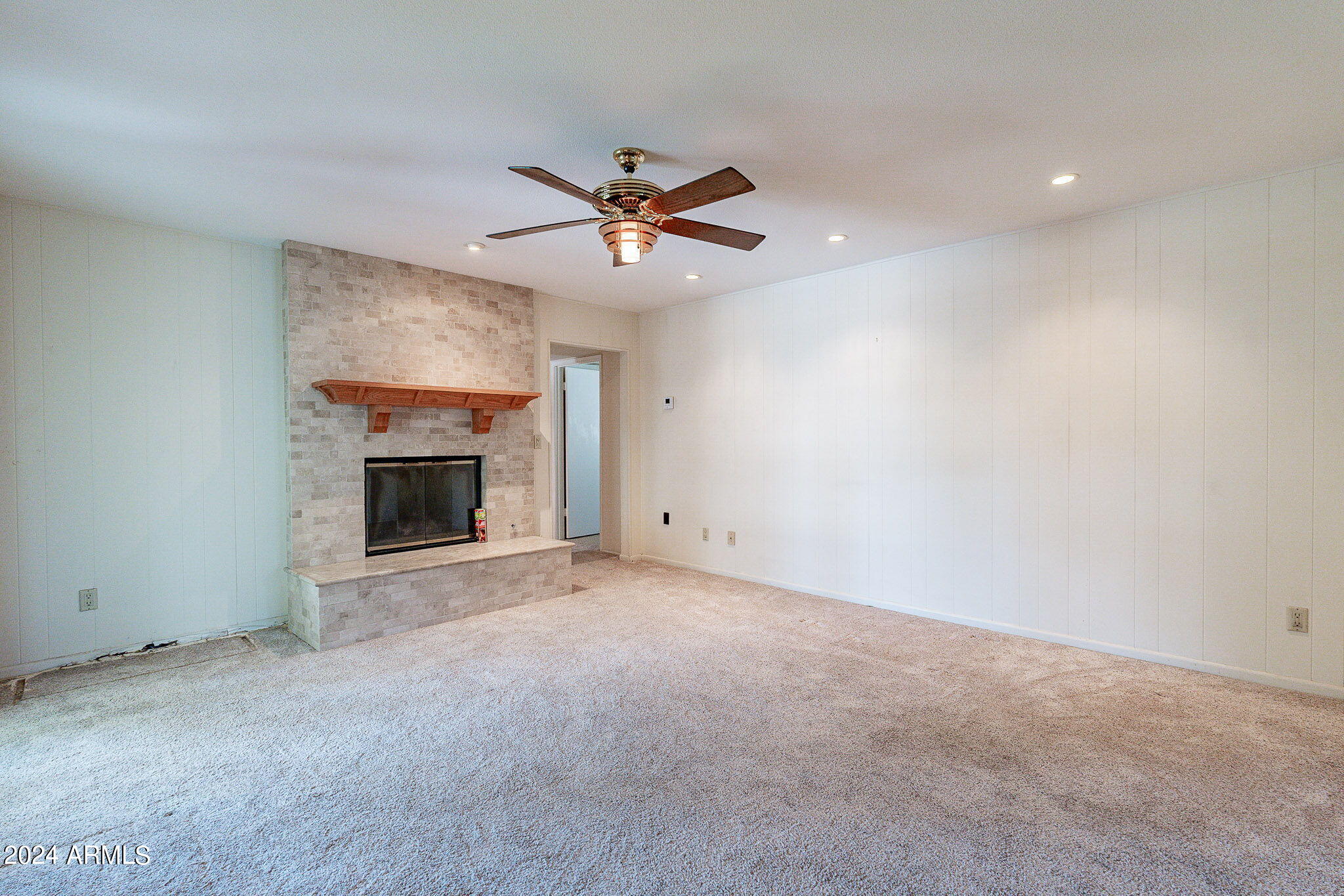 8555 E Vía De Los Libros