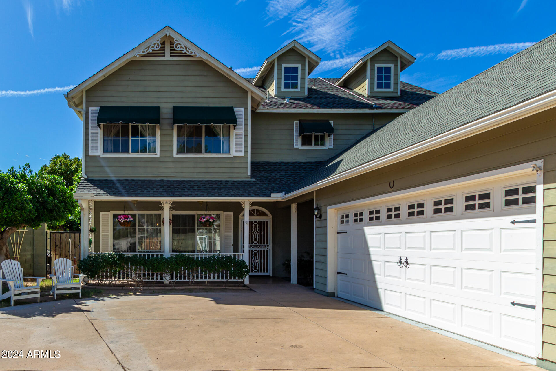 7348 N 9th Place