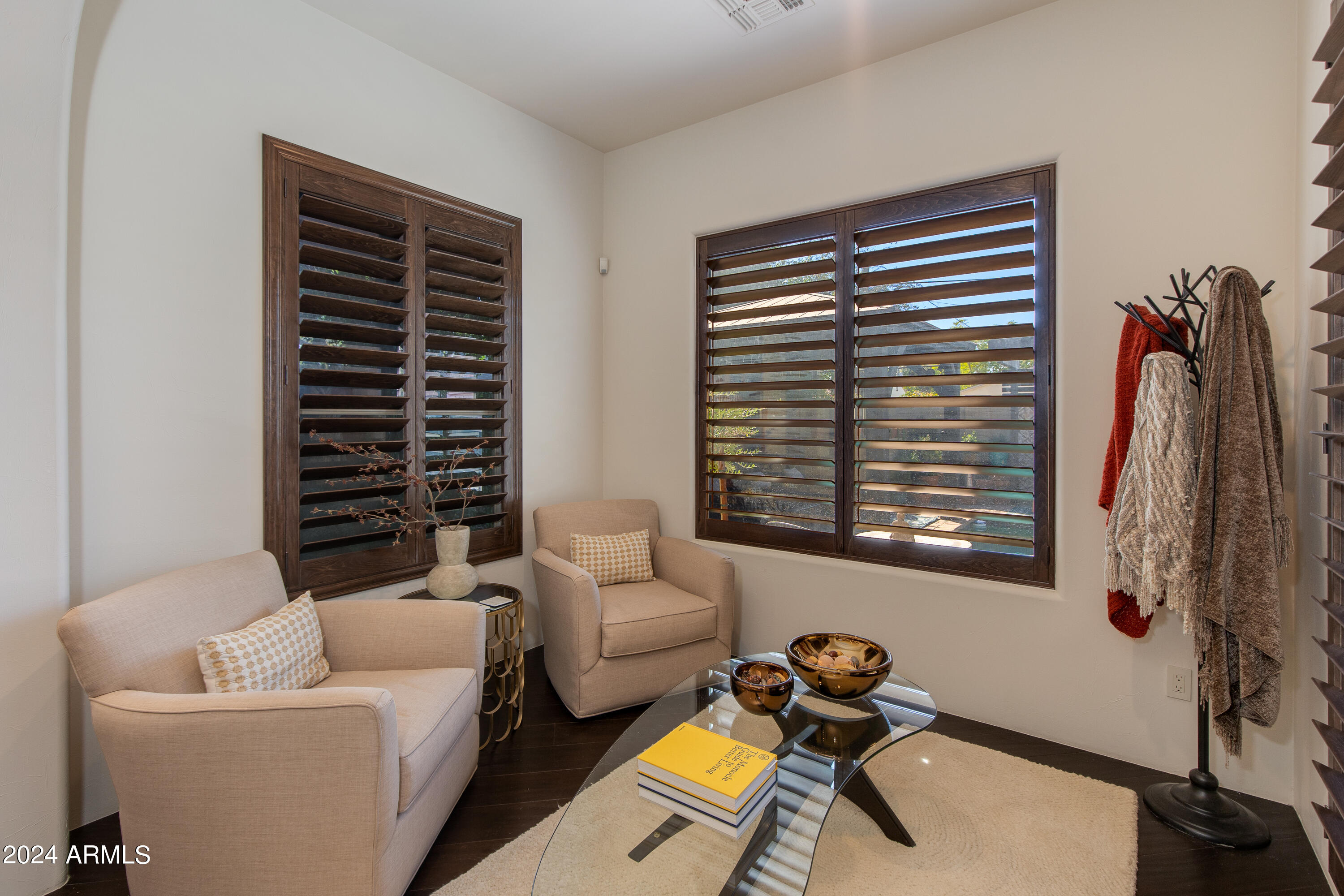 309 E GEORGIA Avenue