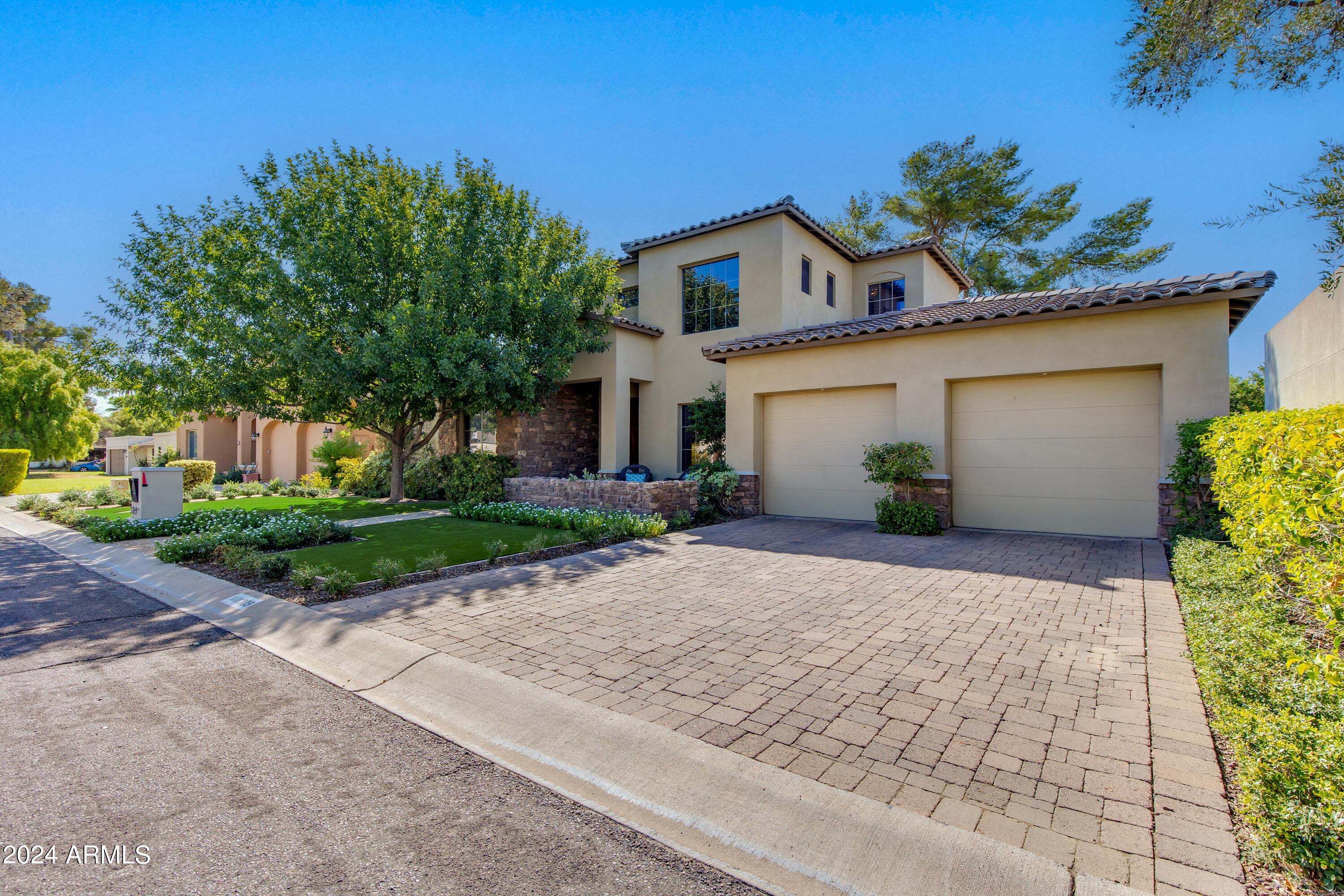 309 E GEORGIA Avenue