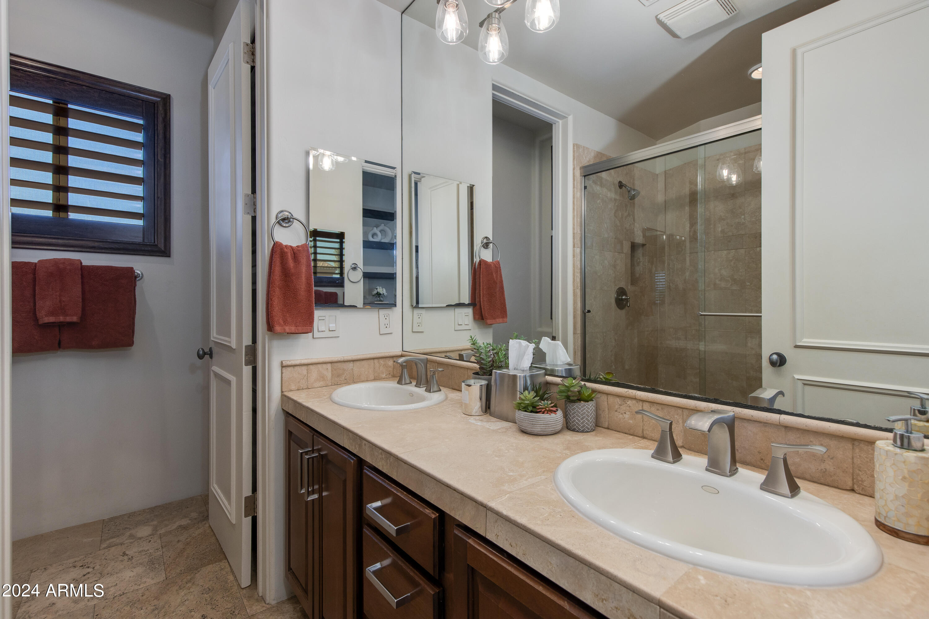 309 E GEORGIA Avenue