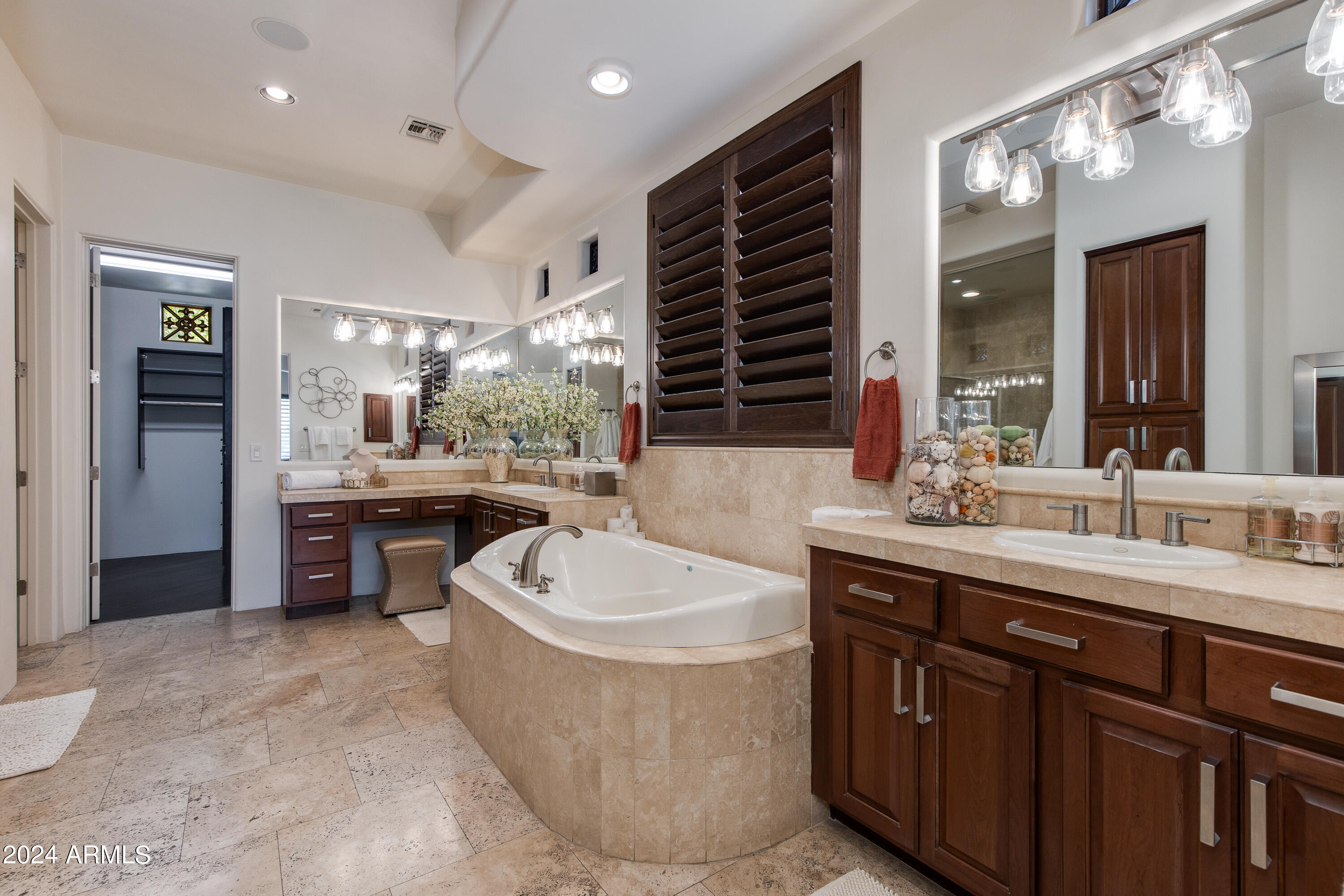 309 E GEORGIA Avenue