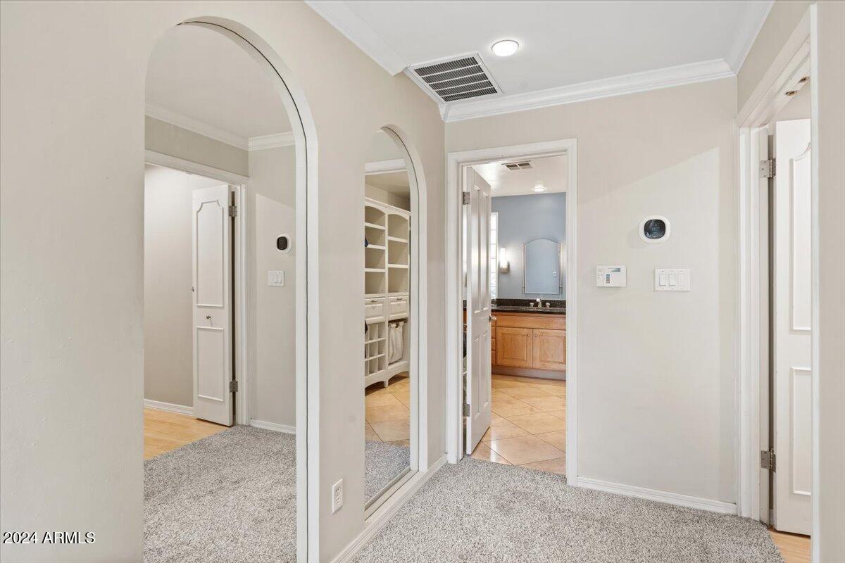 303 W NORTHVIEW Avenue