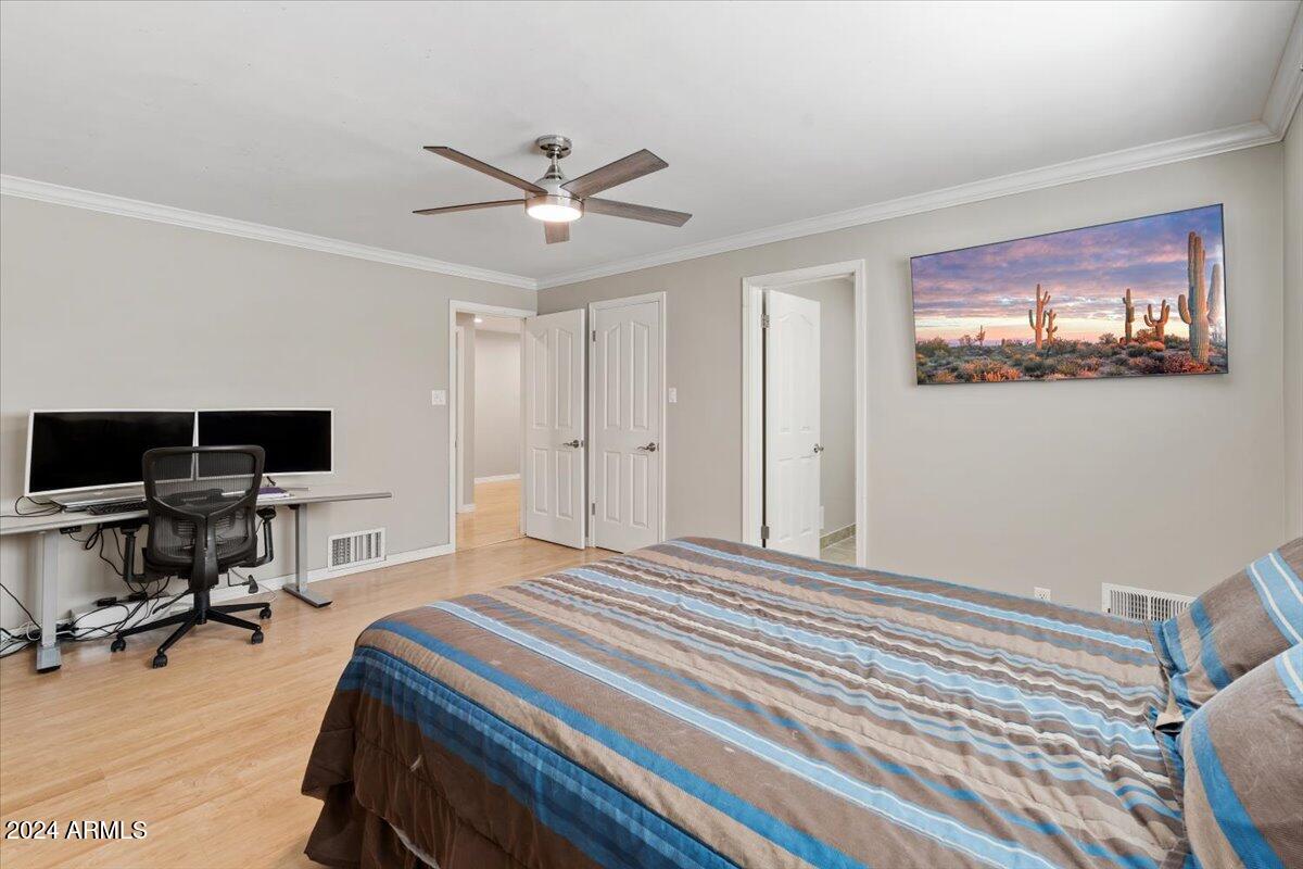 303 W NORTHVIEW Avenue