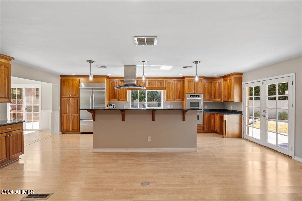 303 W NORTHVIEW Avenue