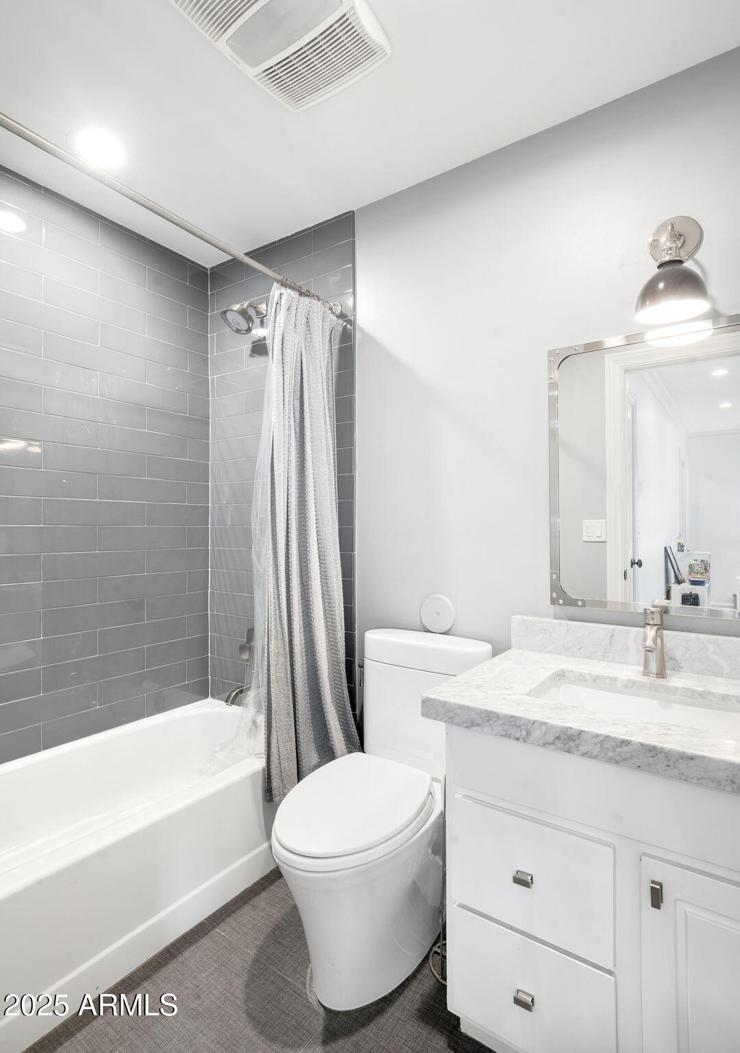 5350 E CALLE DEL MEDIO