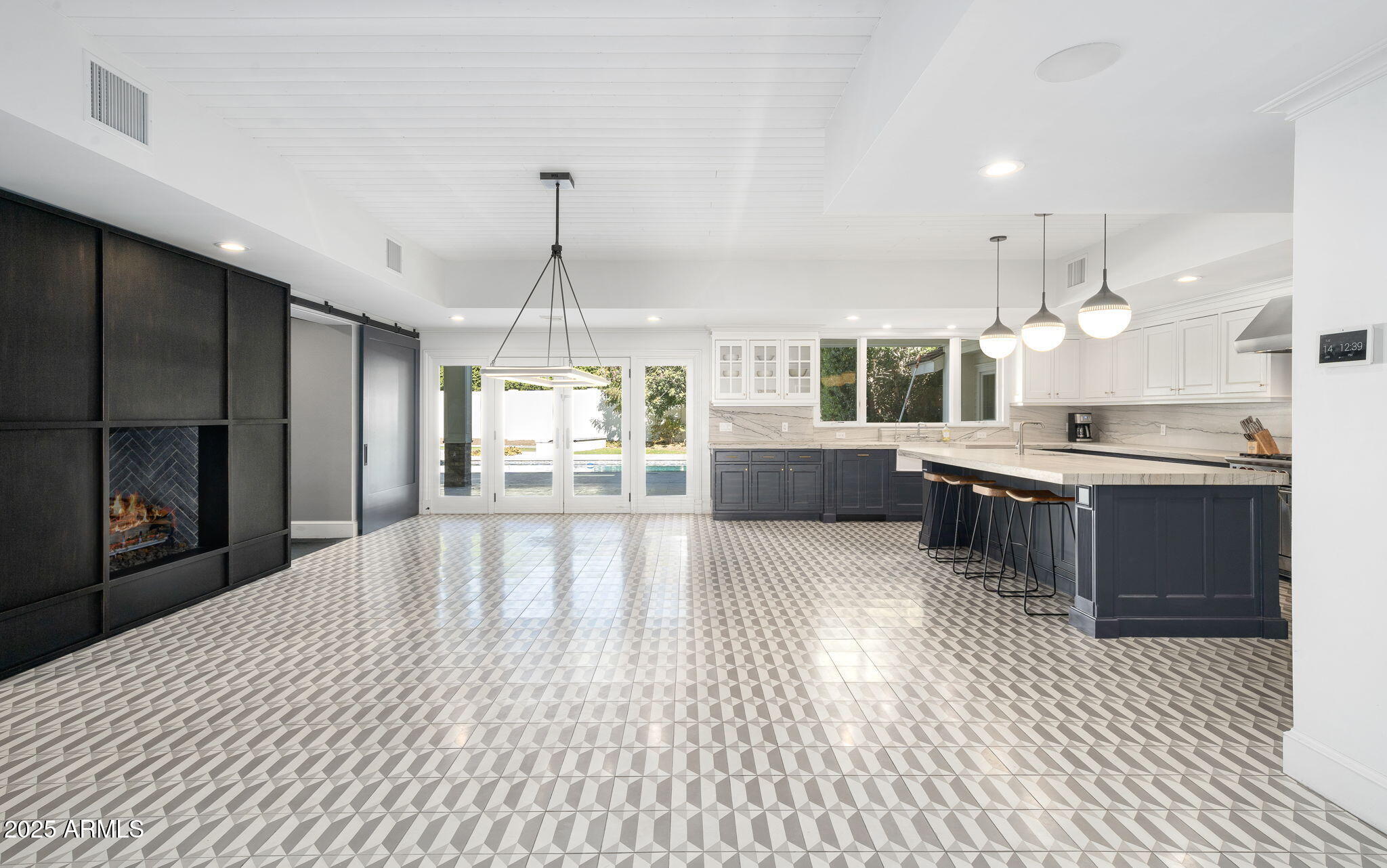 5350 E CALLE DEL MEDIO