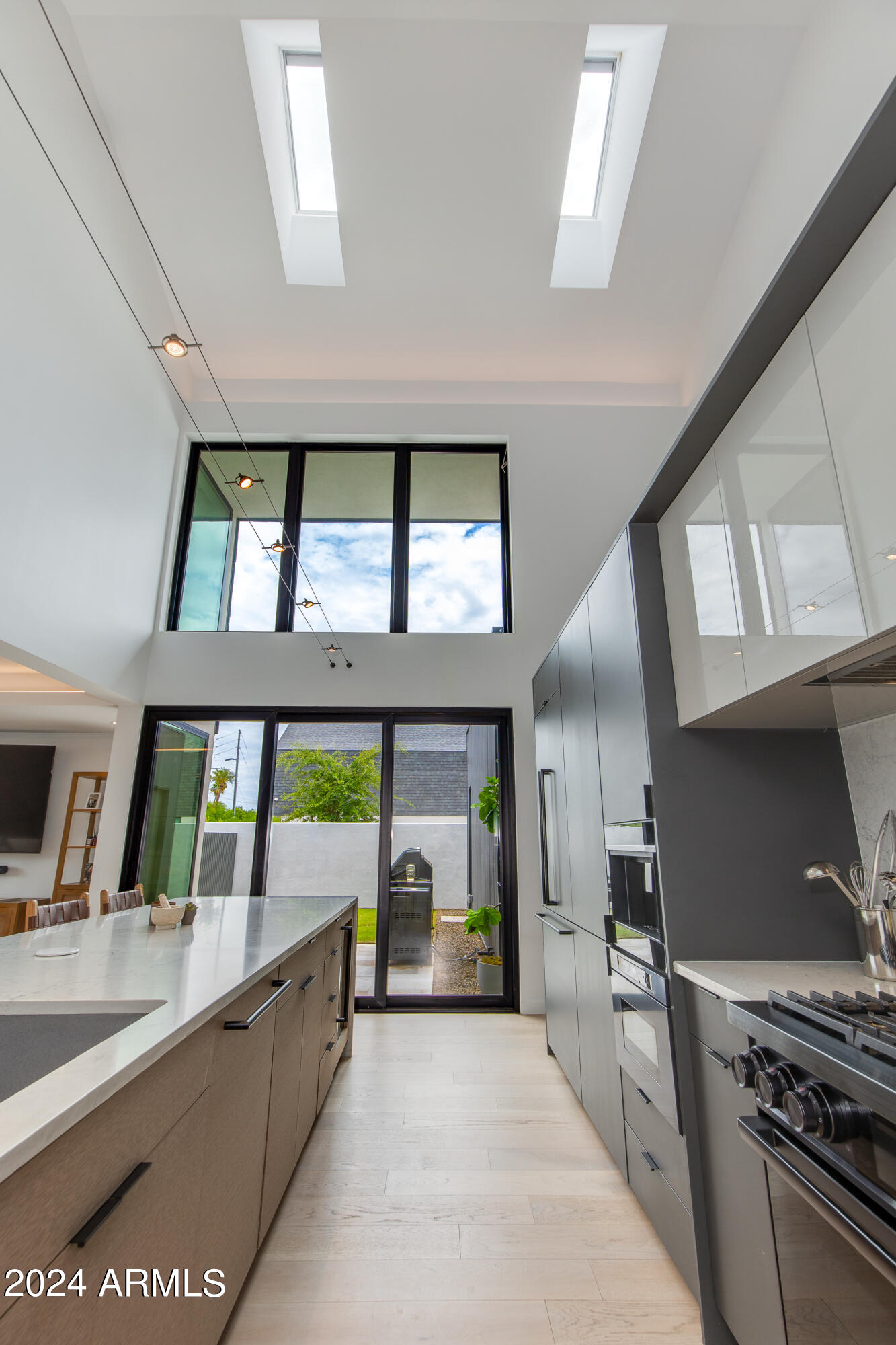 1328 E POMELO GROVE Lane