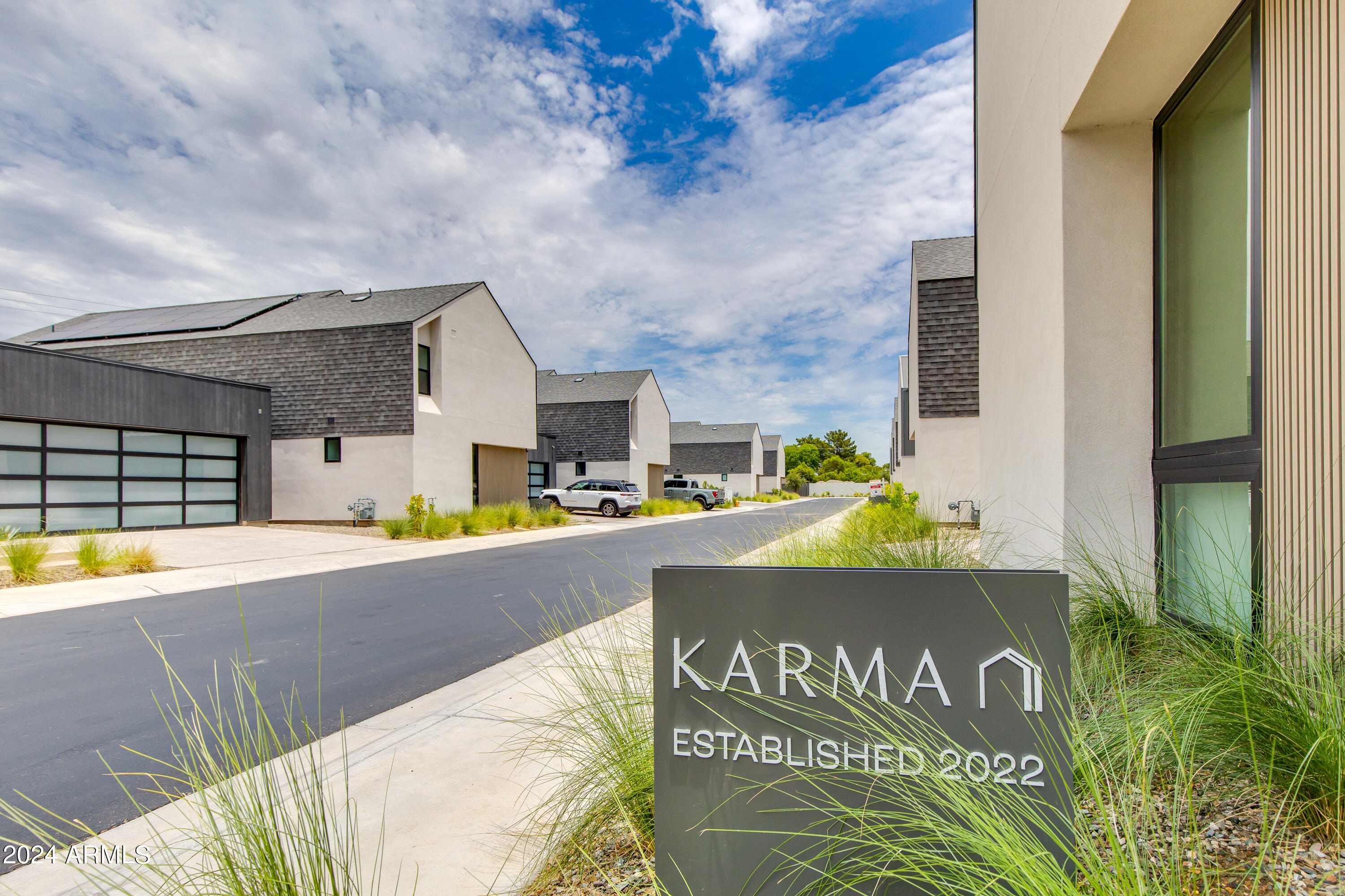 1328 E POMELO GROVE Lane