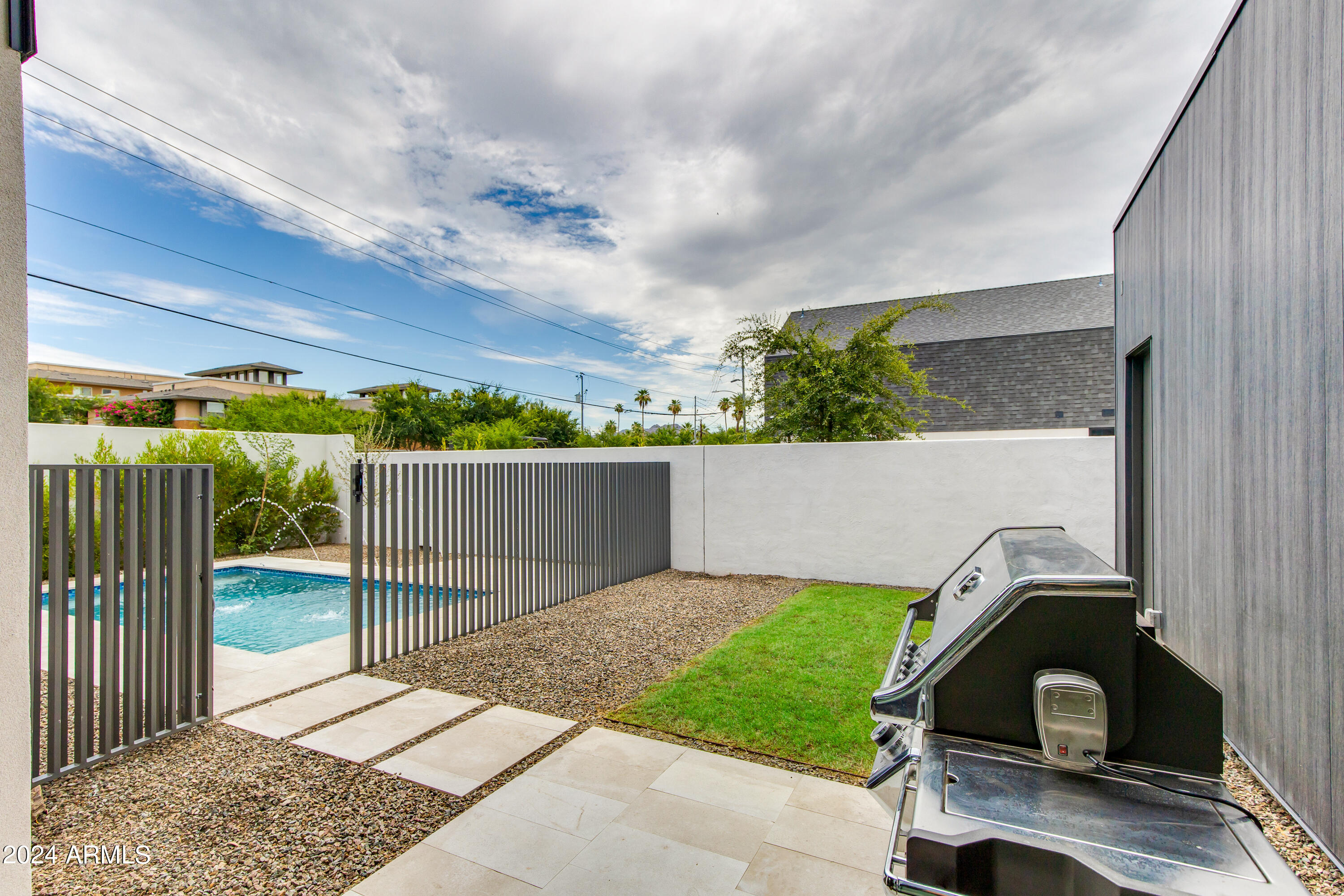 1328 E POMELO GROVE Lane