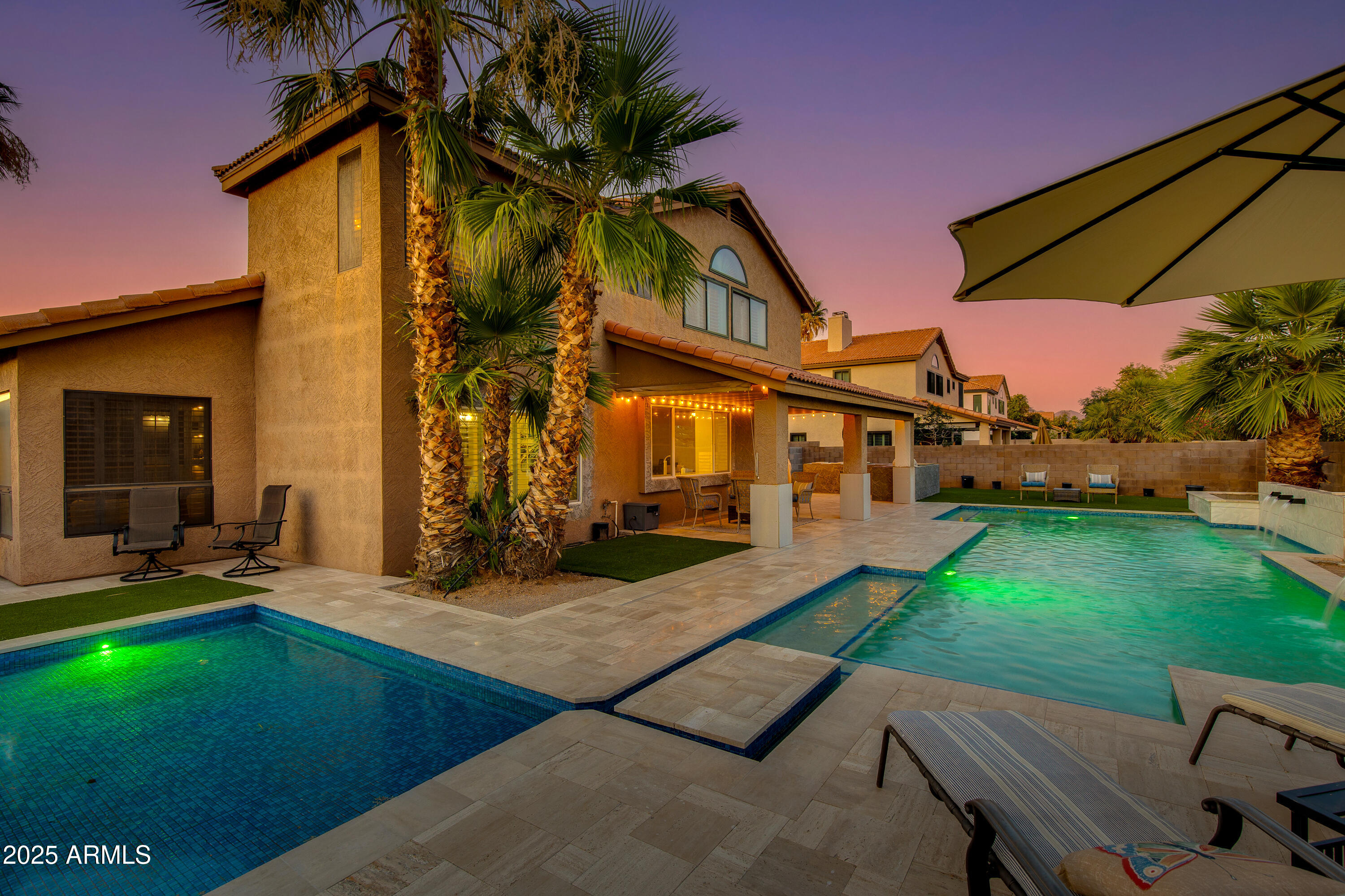 5803 E SANDRA Terrace