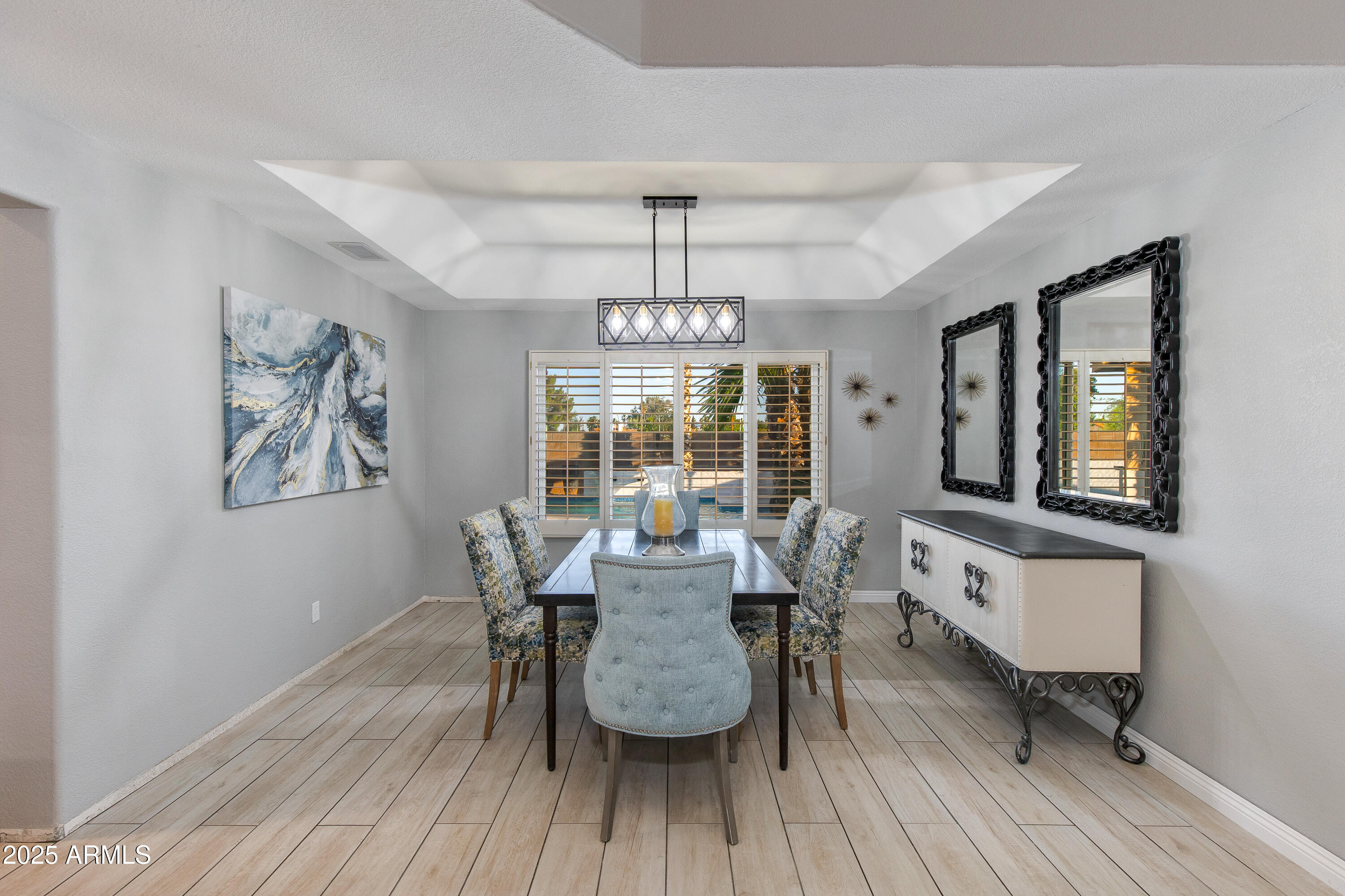 5803 E SANDRA Terrace