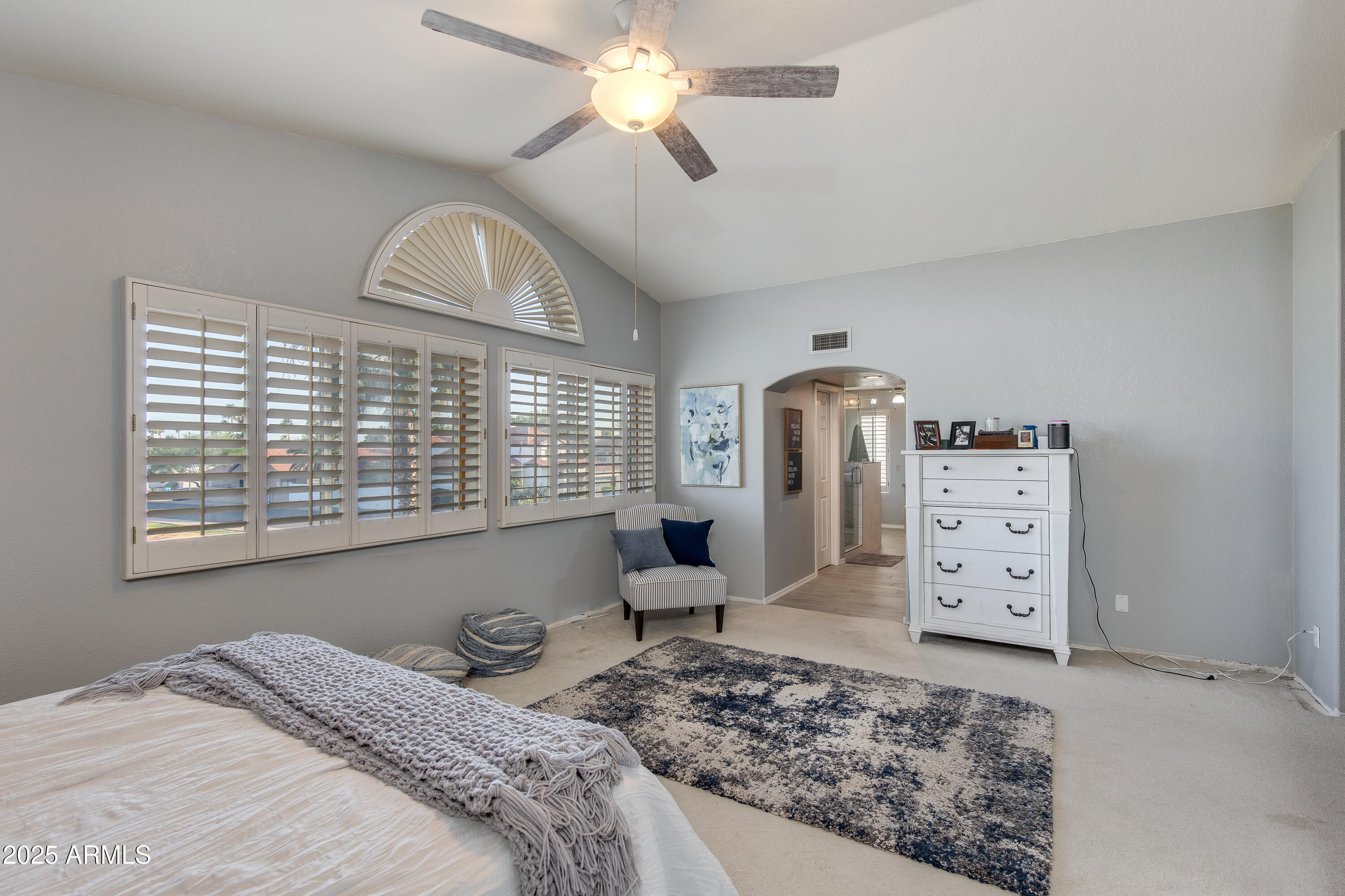 5803 E SANDRA Terrace