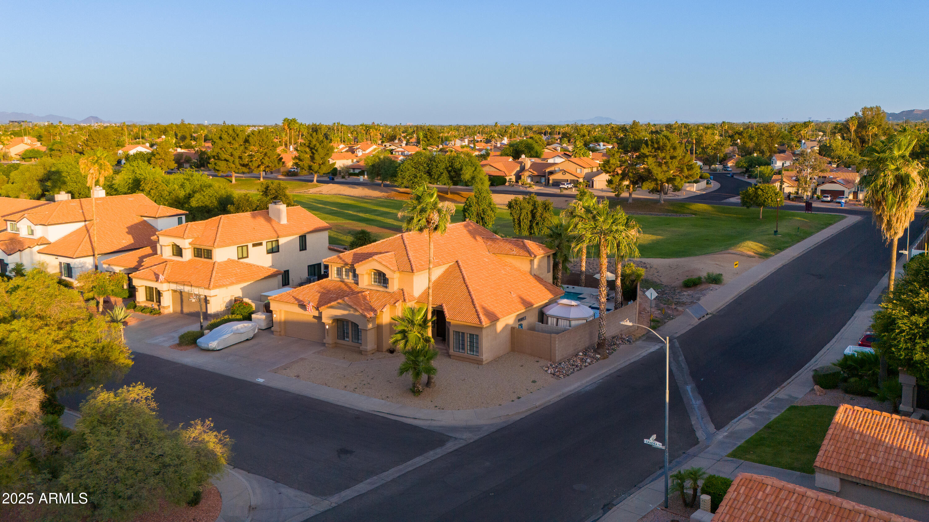 5803 E SANDRA Terrace