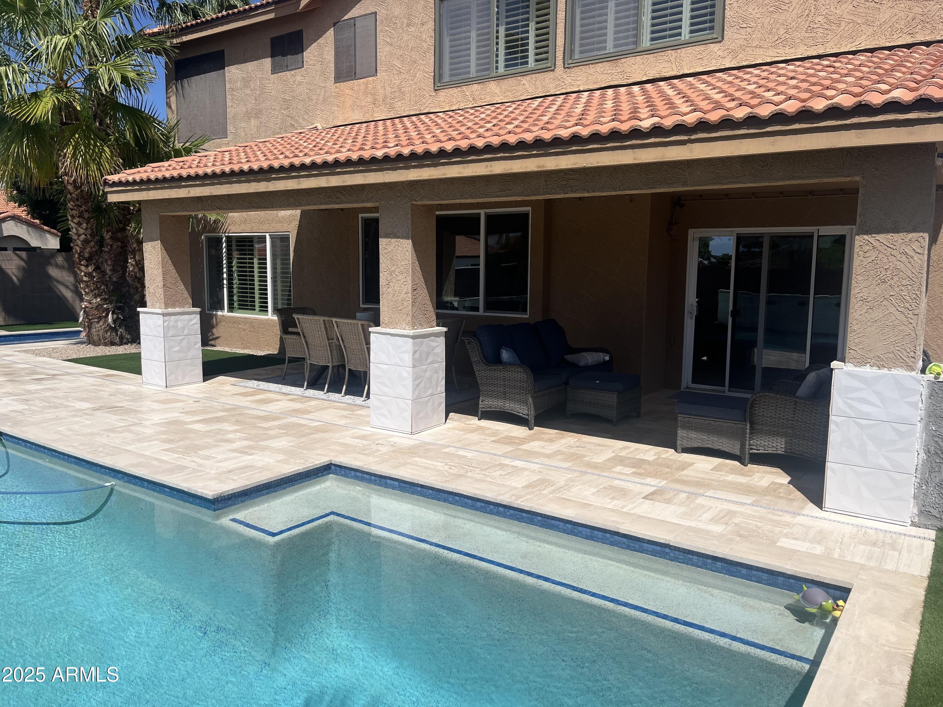 5803 E SANDRA Terrace