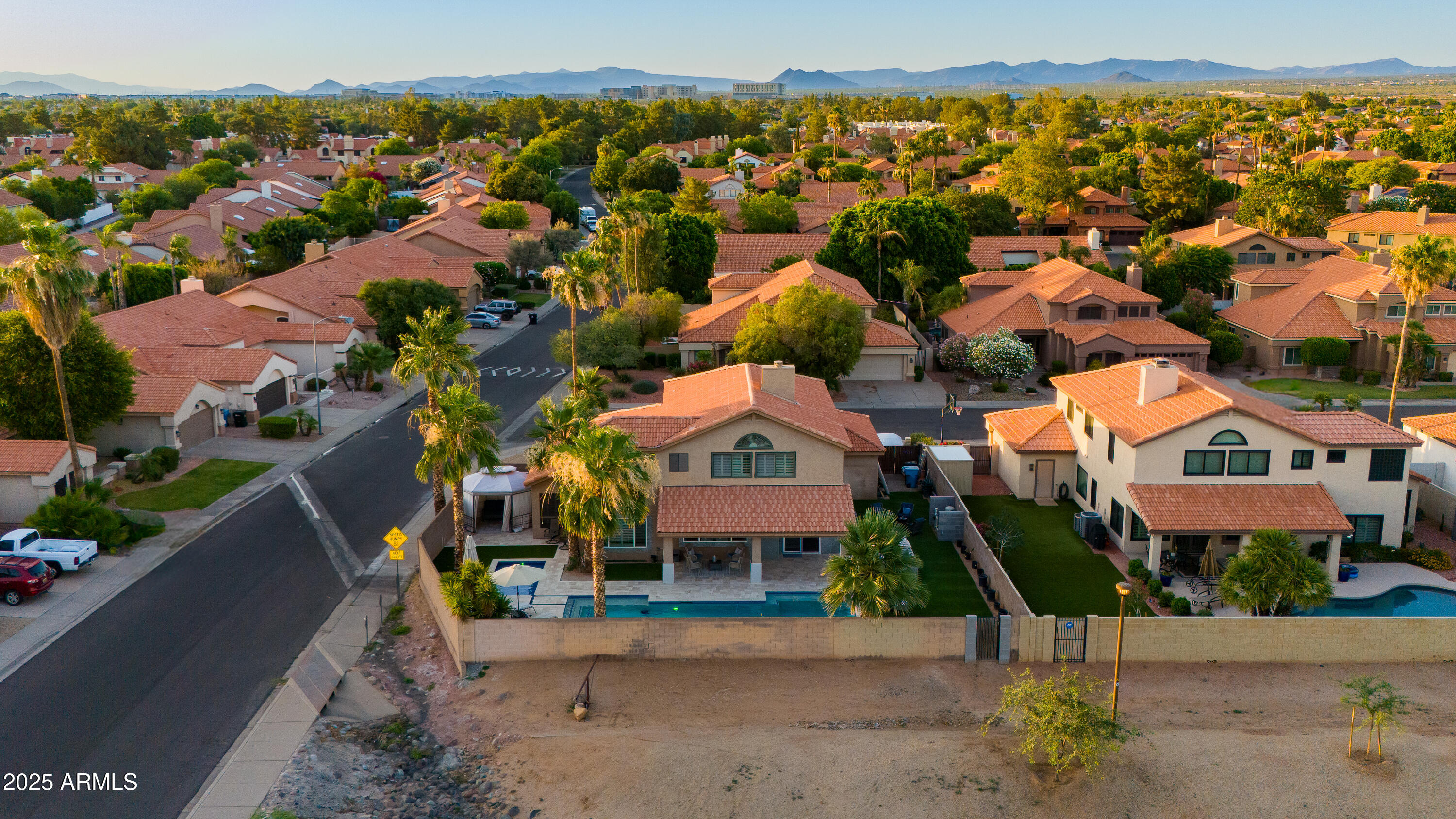 5803 E SANDRA Terrace