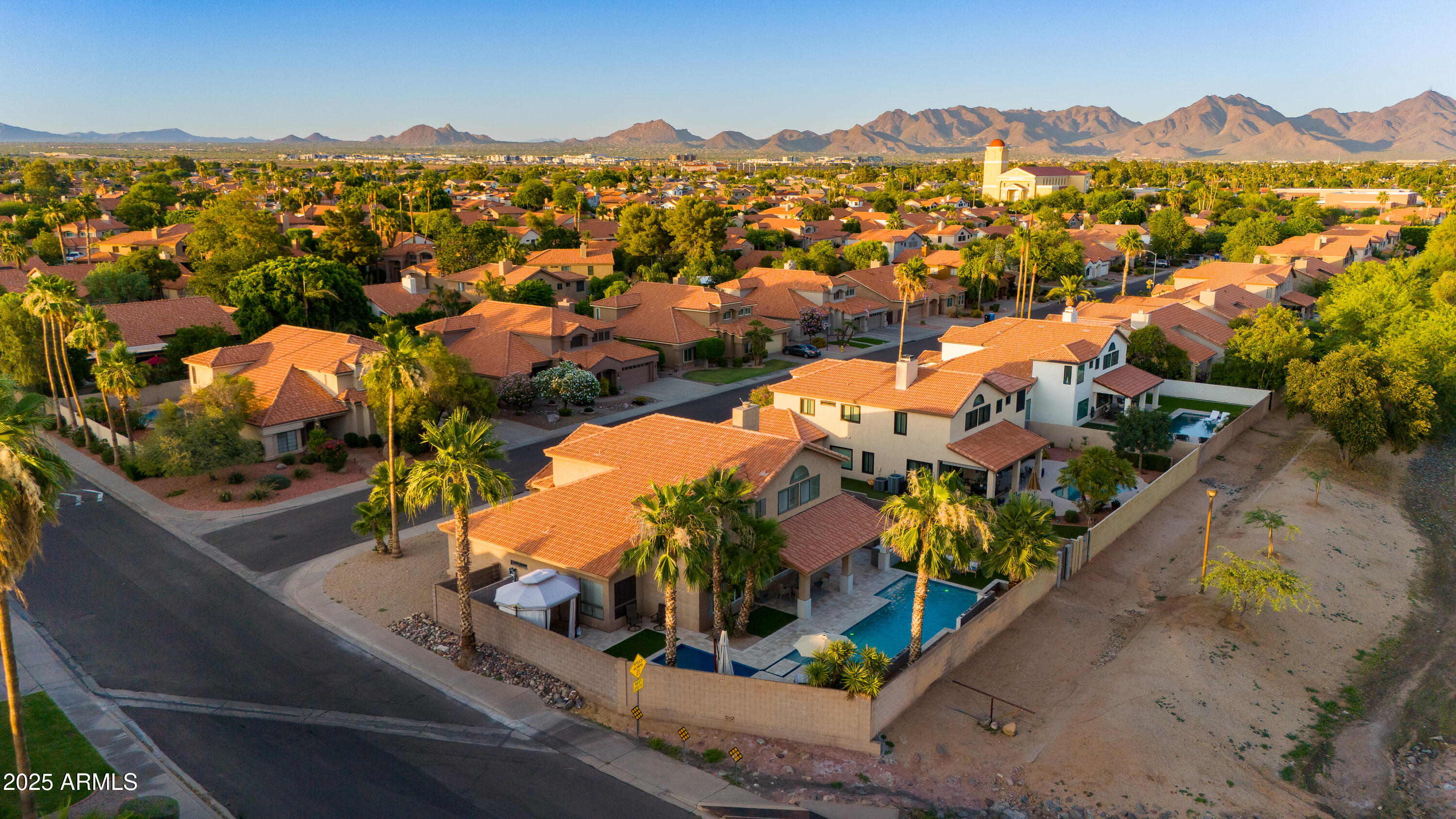 5803 E SANDRA Terrace