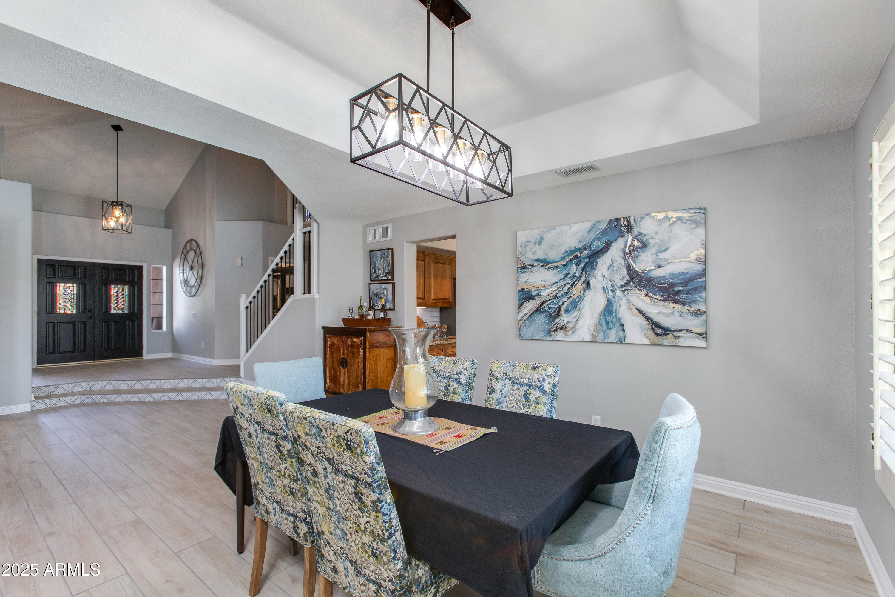 5803 E SANDRA Terrace