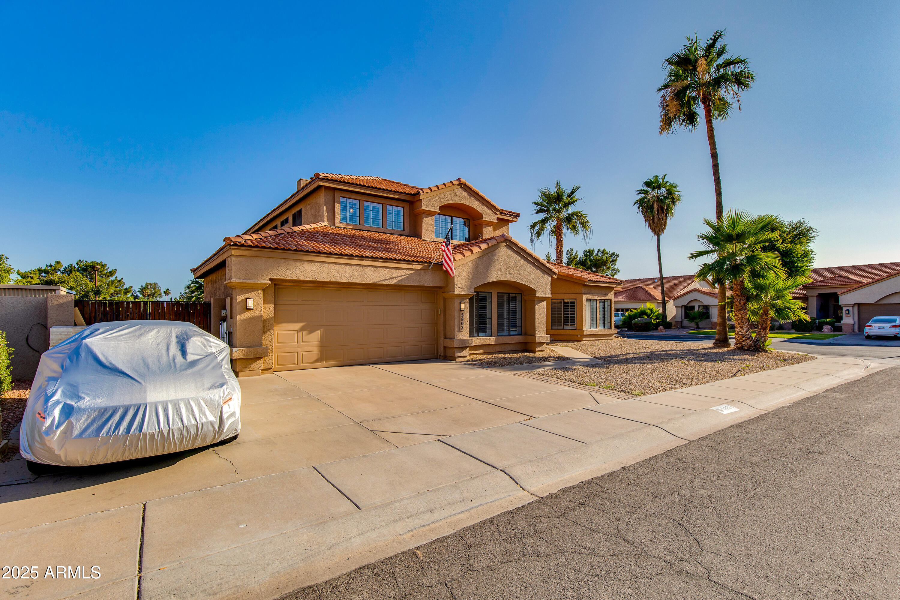 5803 E SANDRA Terrace