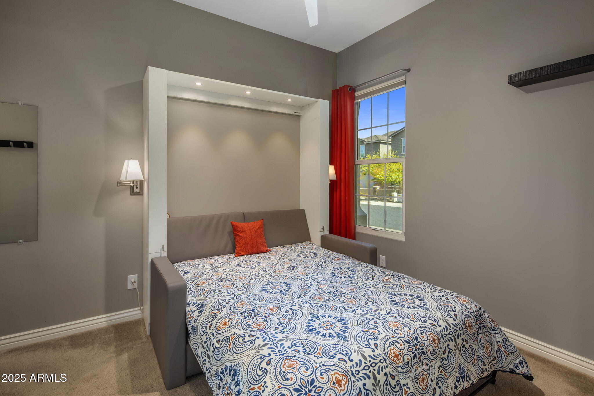 2932 E MADISON VISTAS Drive