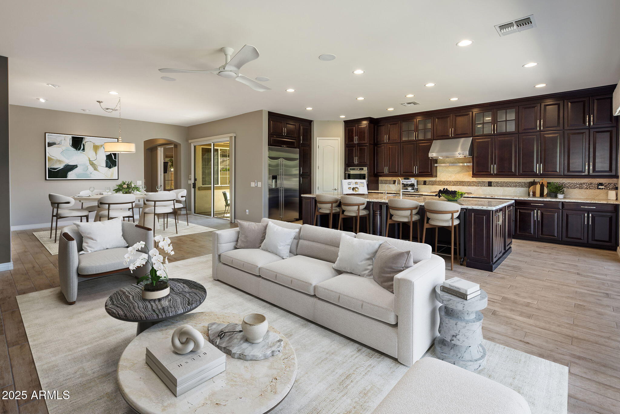 2932 E MADISON VISTAS Drive