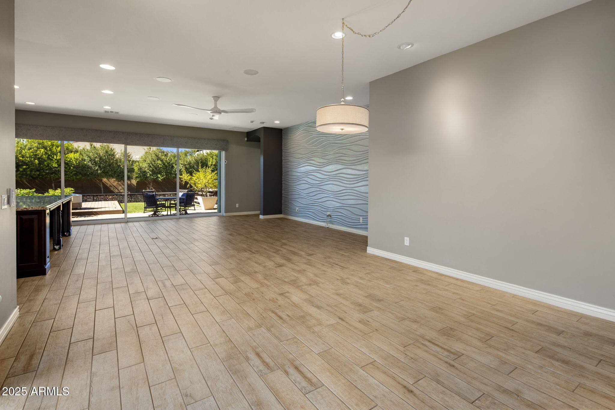 2932 E MADISON VISTAS Drive