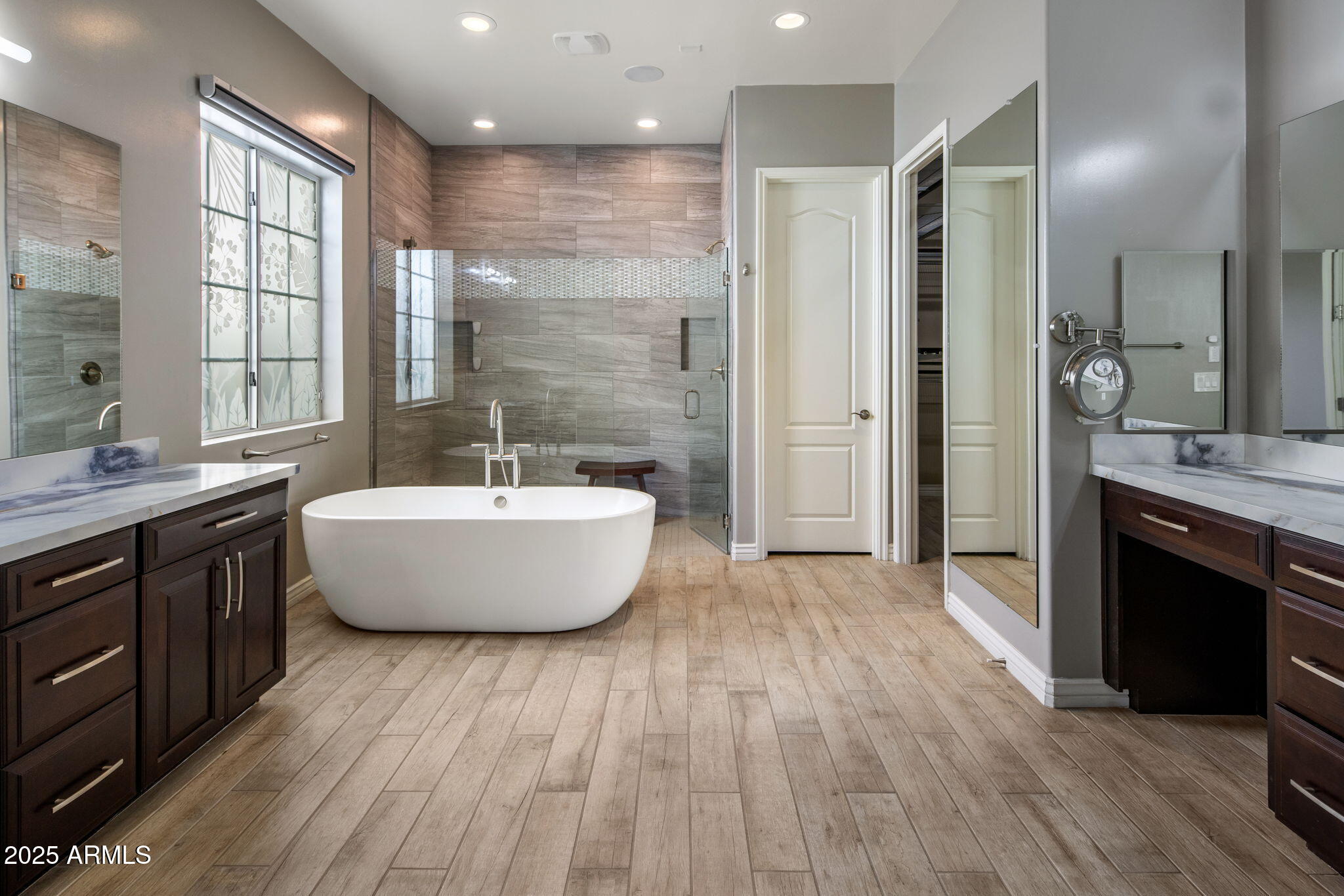 2932 E MADISON VISTAS Drive