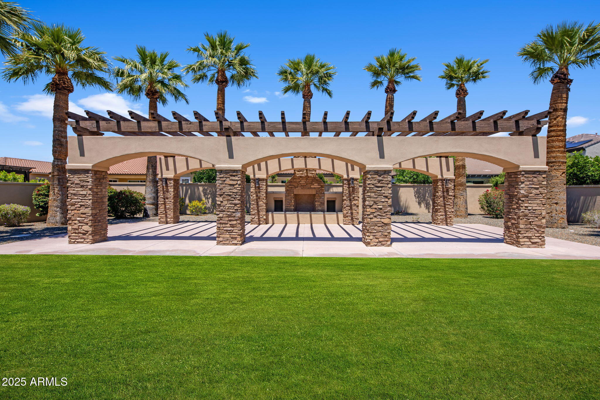 2932 E MADISON VISTAS Drive