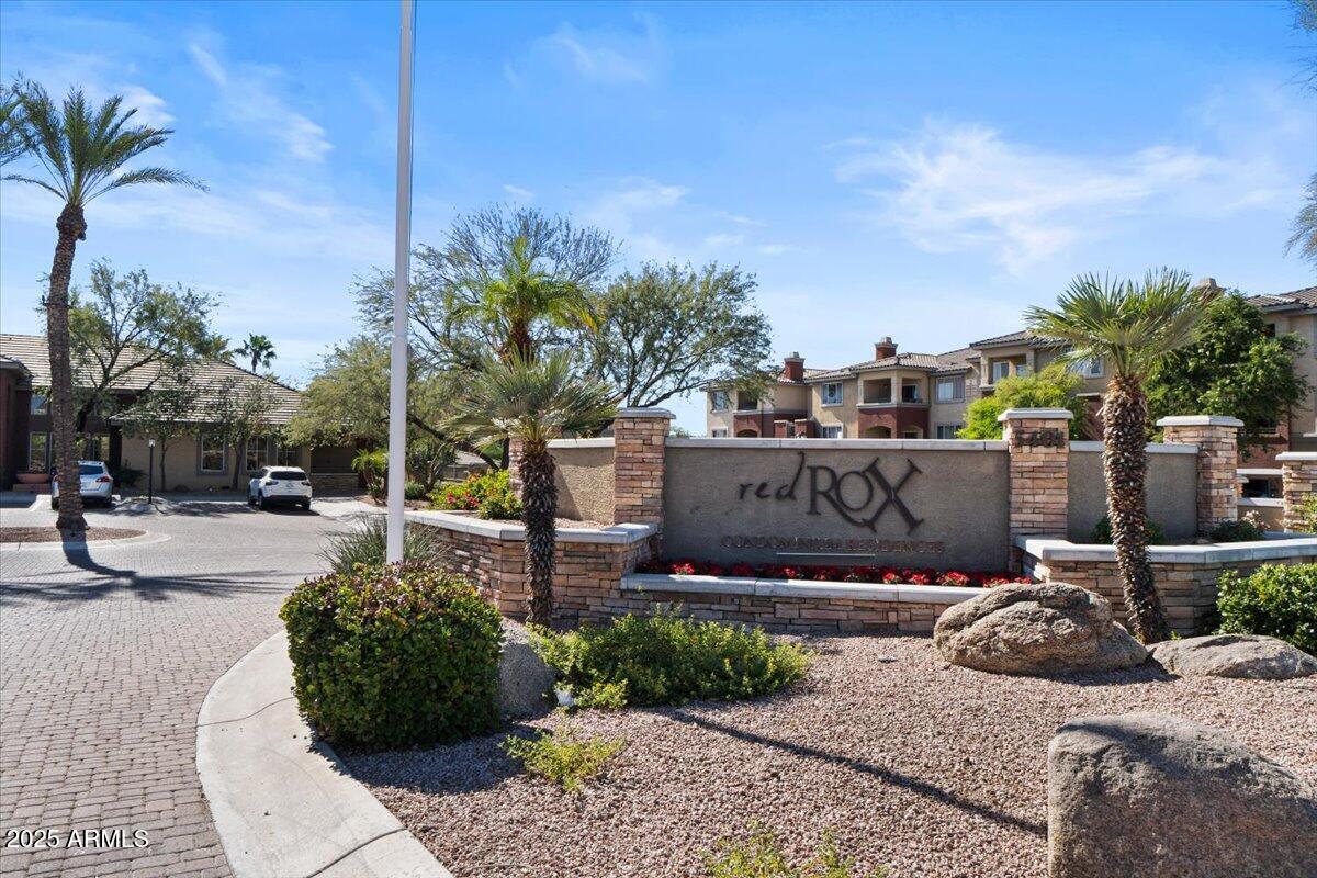 5401 E VAN BUREN Street 1054