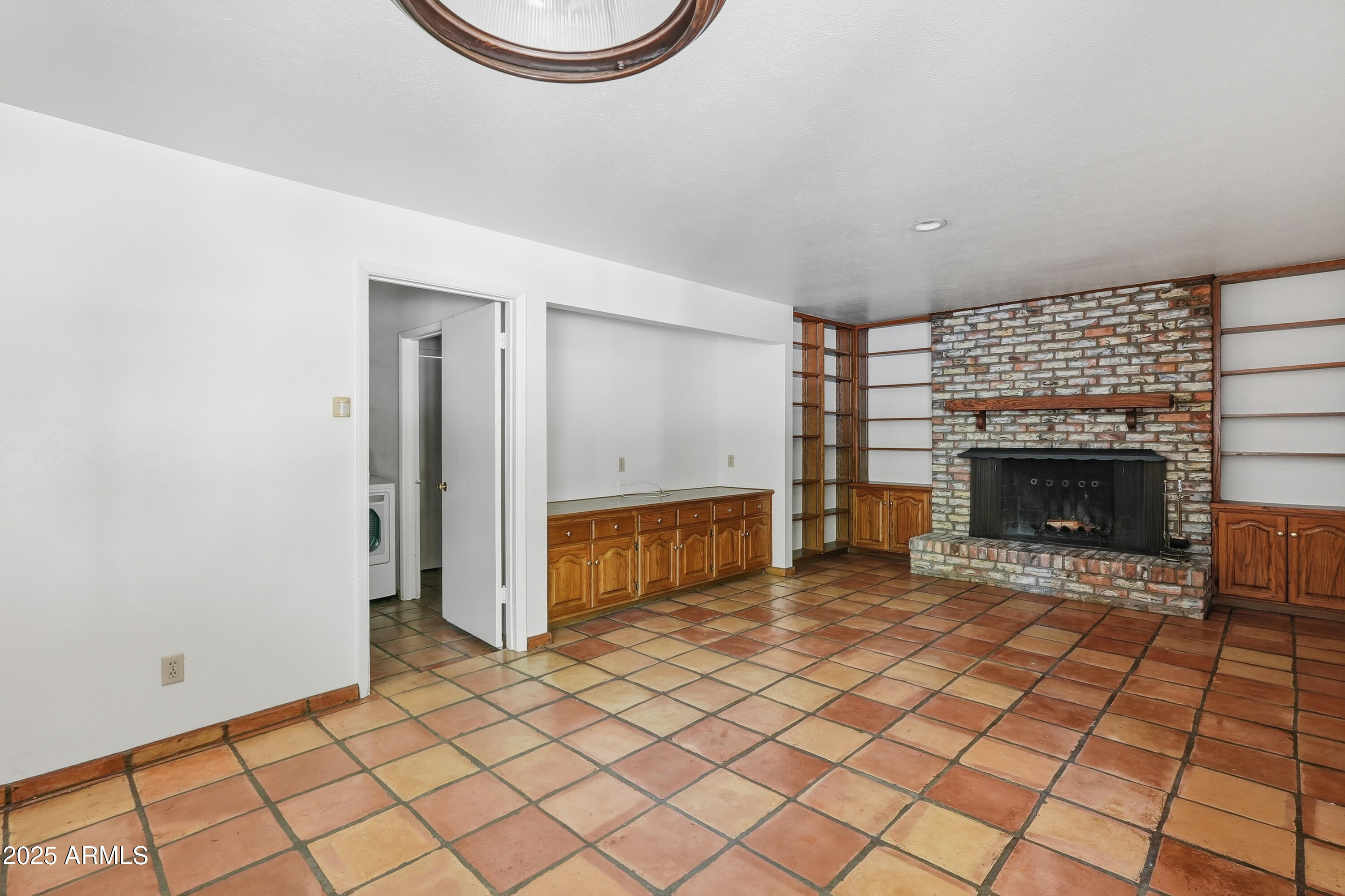 20 E NORTHVIEW Avenue