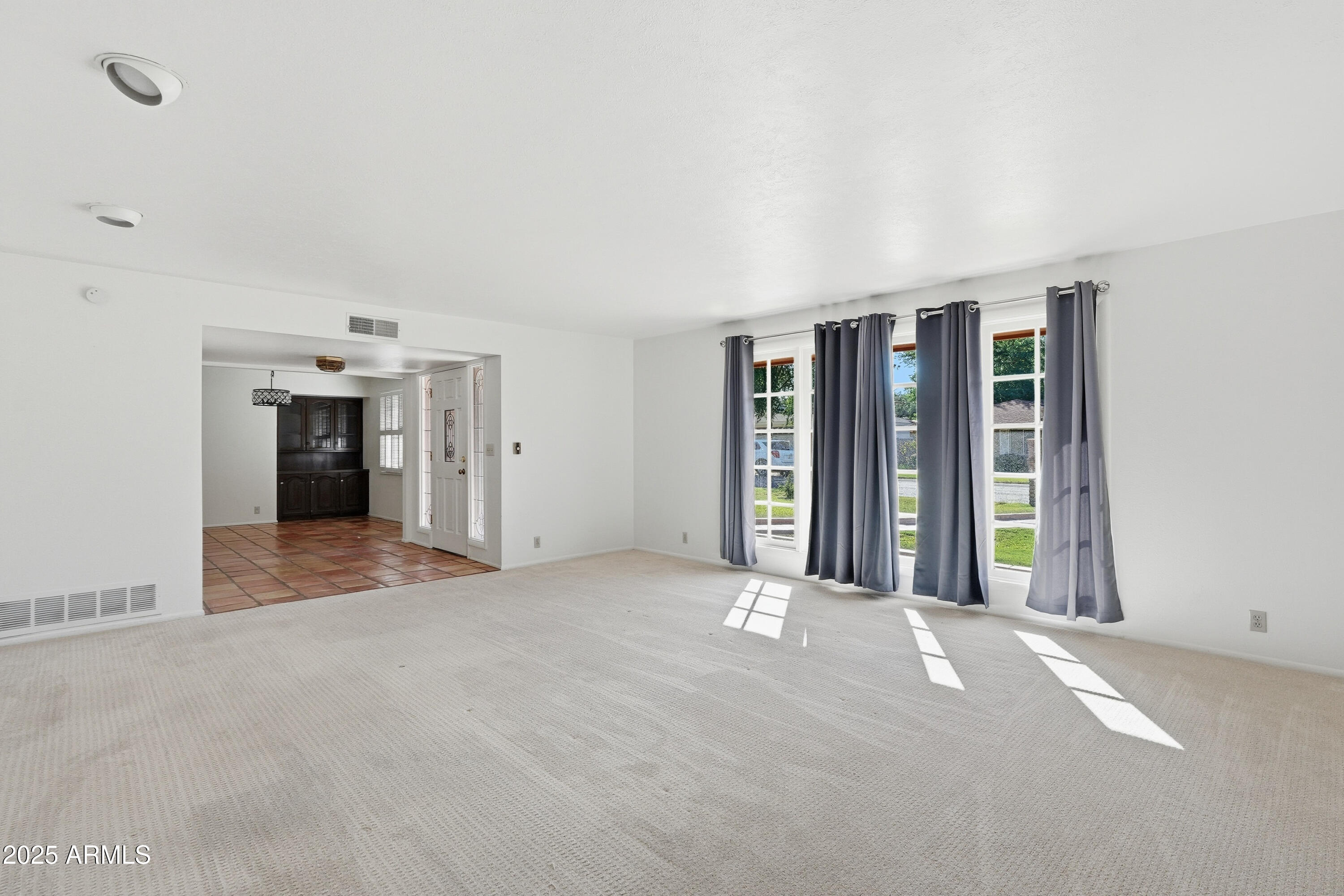 20 E NORTHVIEW Avenue