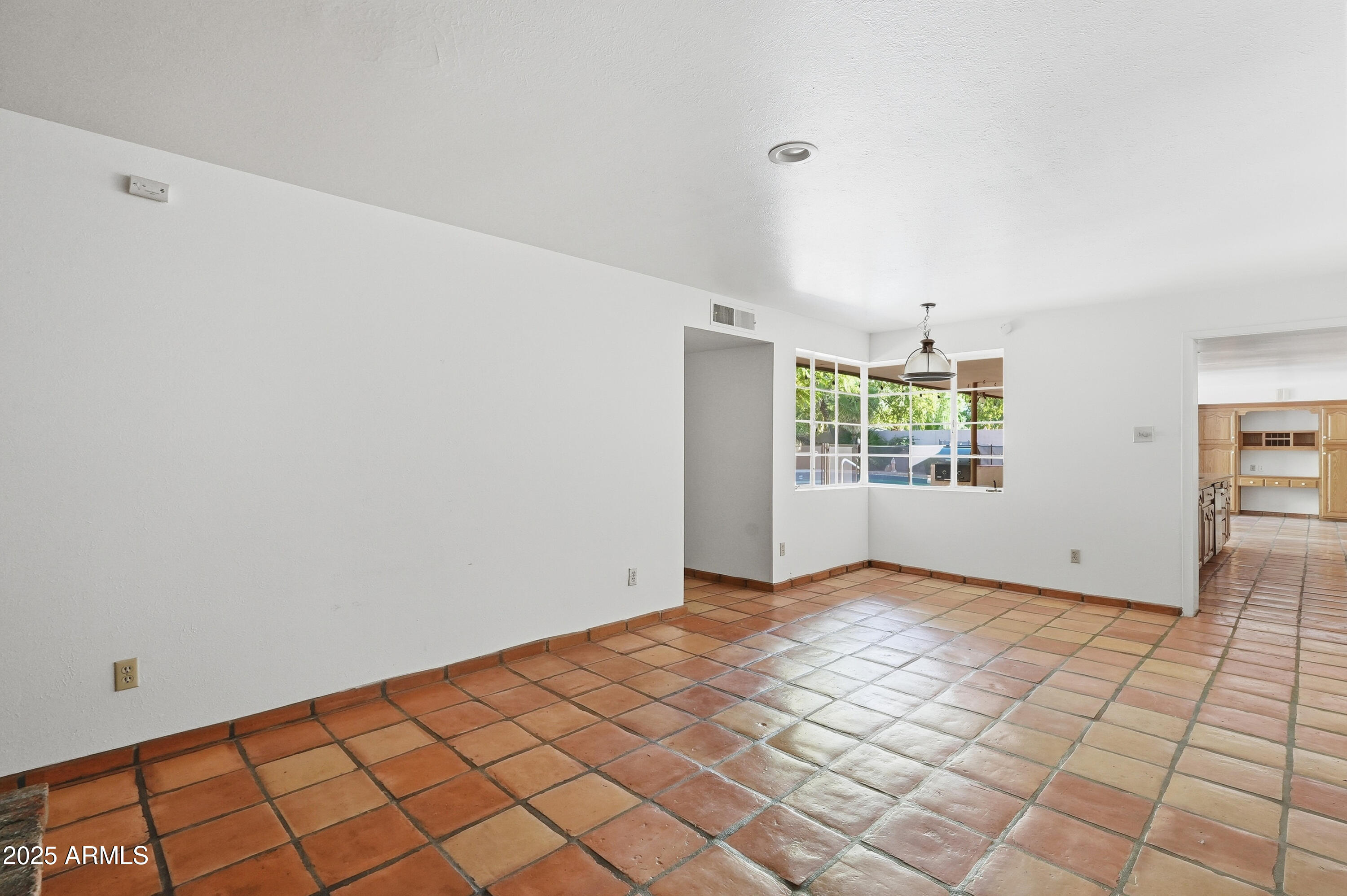 20 E NORTHVIEW Avenue