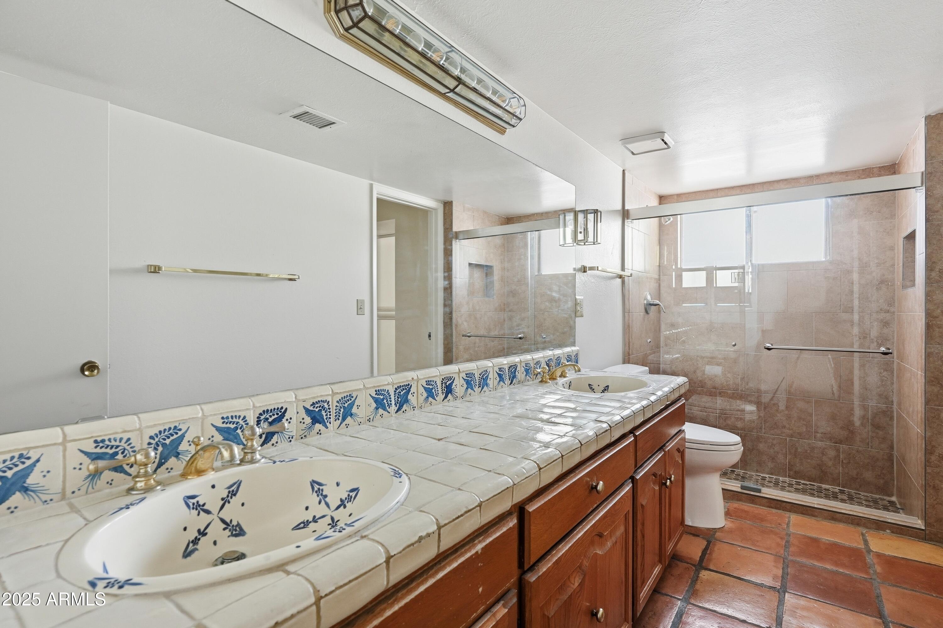 20 E NORTHVIEW Avenue