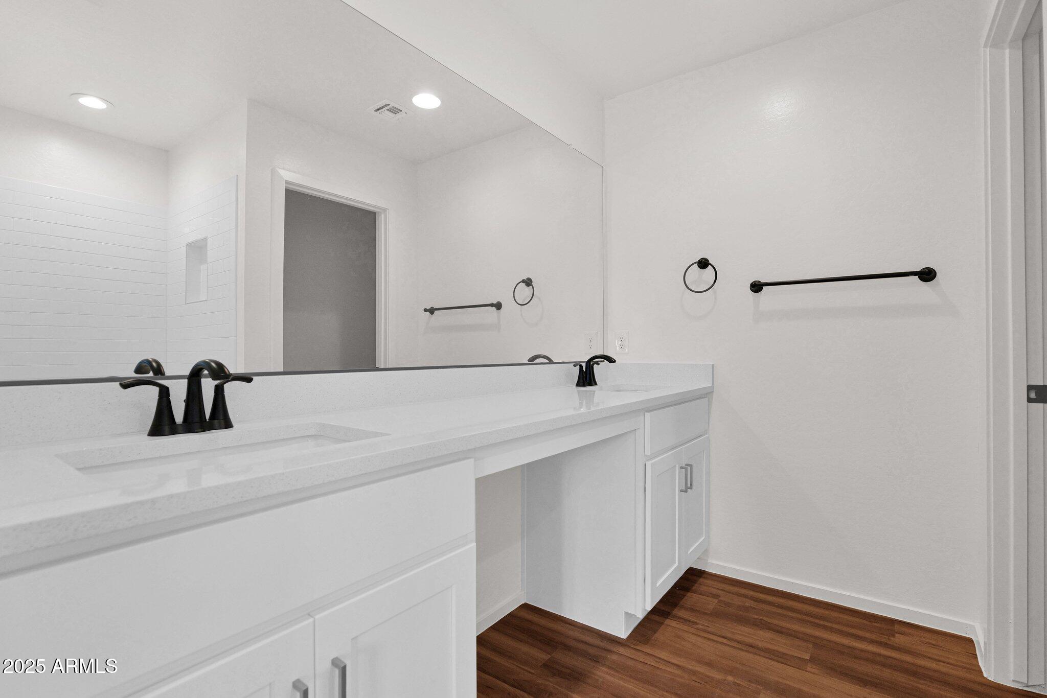 16875 N 12TH Street 15