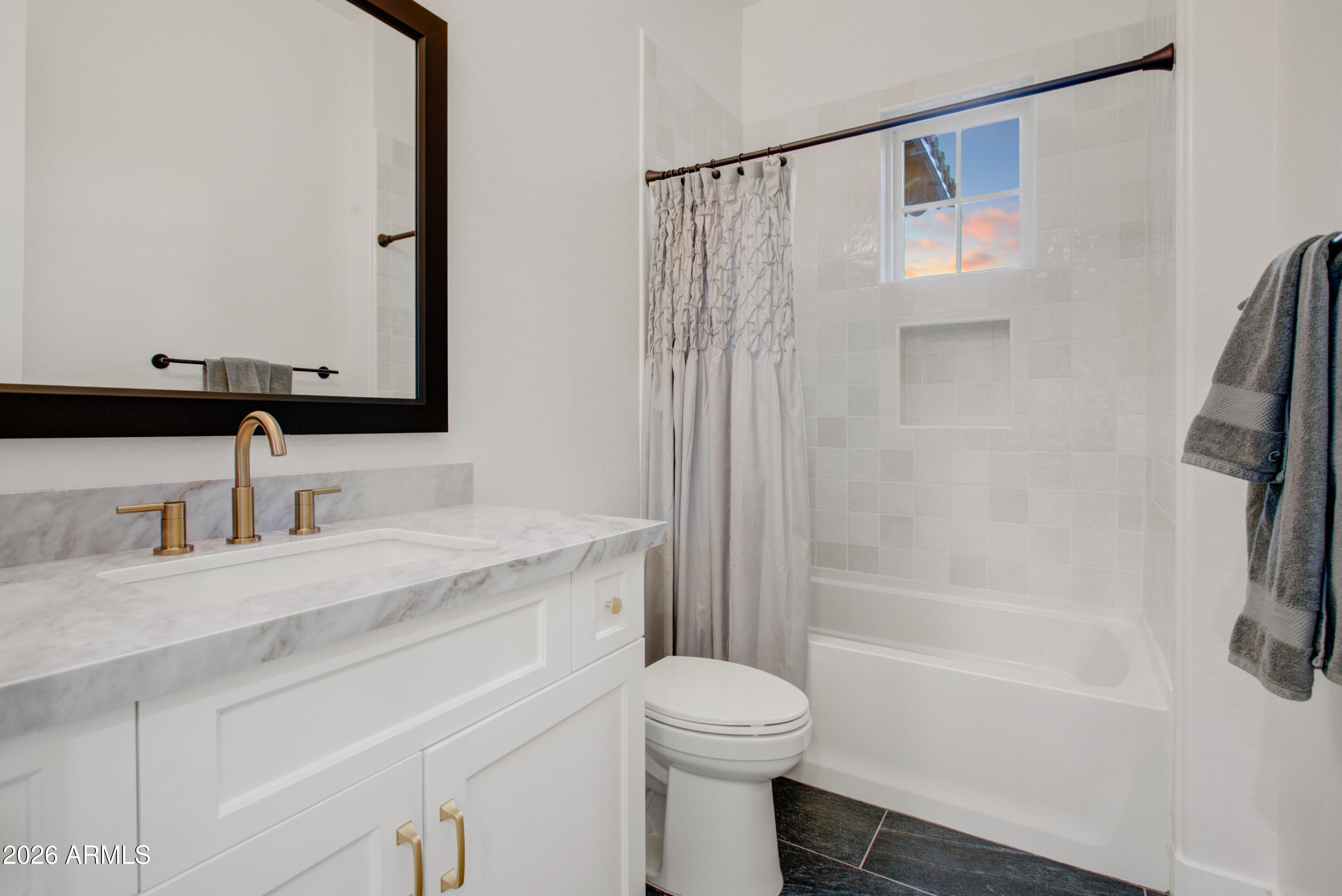 3265 S COFFEEBERRY Court