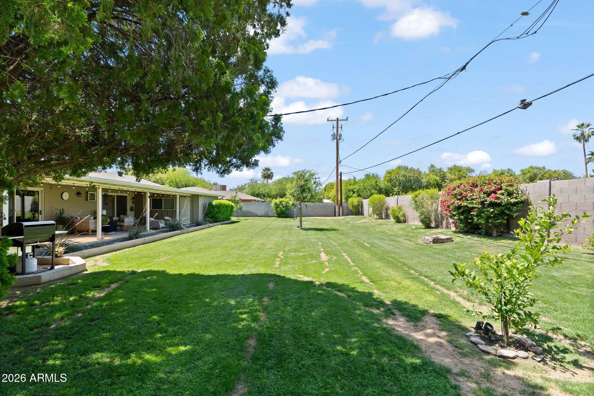 222 E HAYWARD Avenue