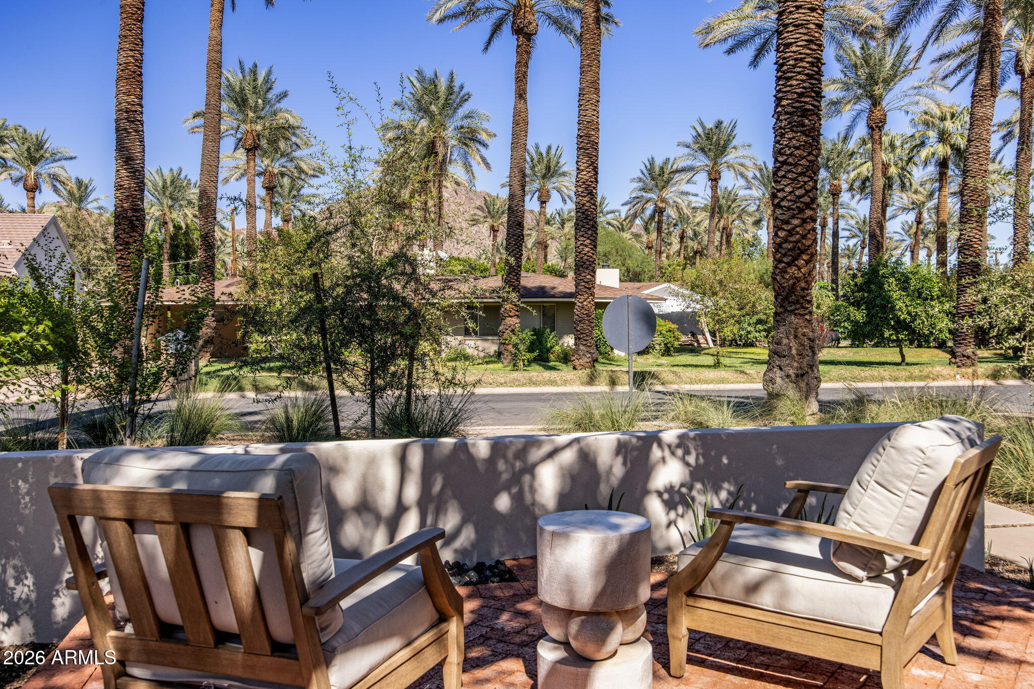 4713 E CALLE REDONDA