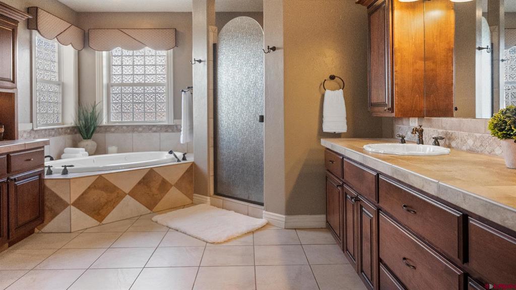 559 Cobble Drive