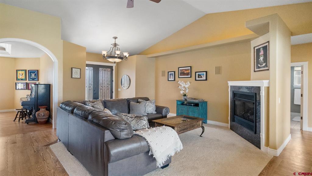 559 Cobble Drive