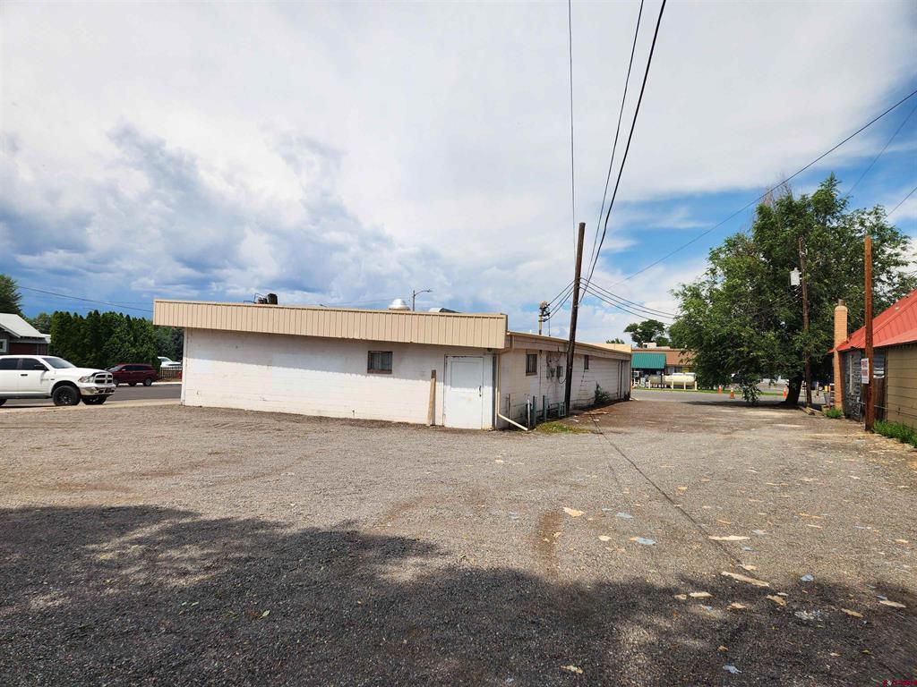 1012 E Main Street